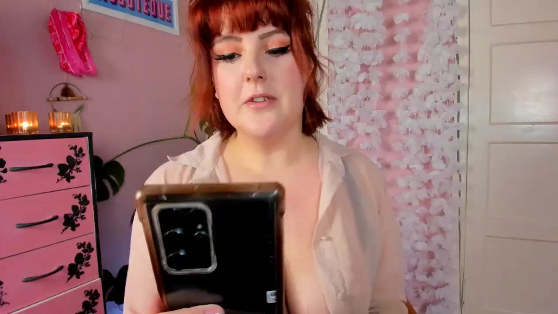 Gallery image thumbnail from MissMimiRose's myfreecams stream on, 03/03/2024, 12:32 image 18 of 20