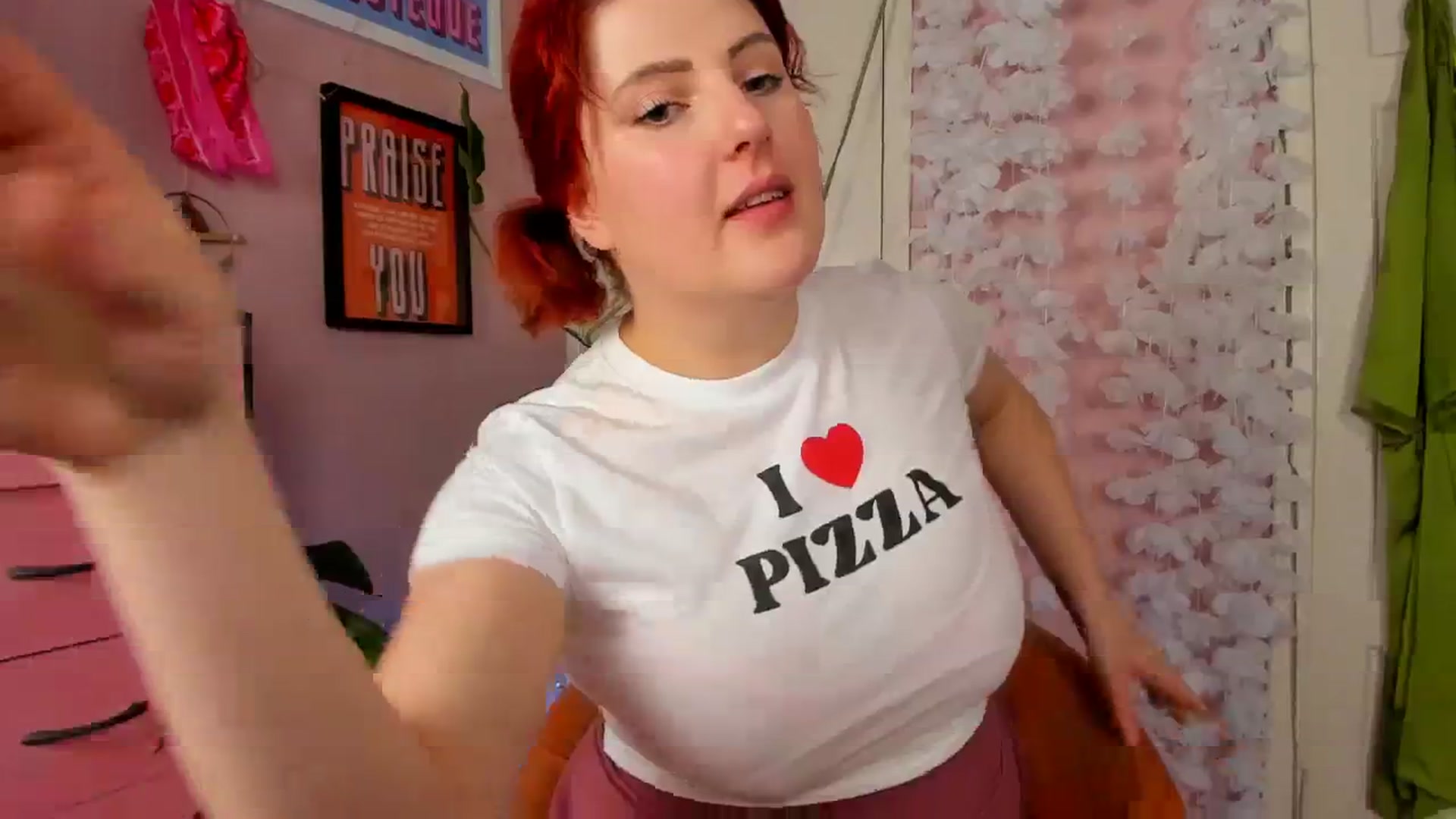 Gallery image thumbnail from MissMimiRose's myfreecams stream on, 03/17/2024, 14:10 image 3 of 20