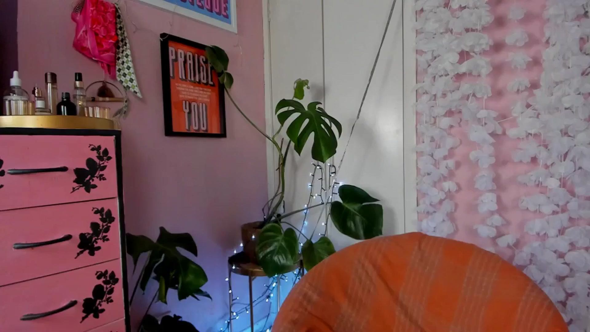 Gallery image thumbnail from MissMimiRose's myfreecams stream on, 03/23/2024, 15:26 image 12 of 20