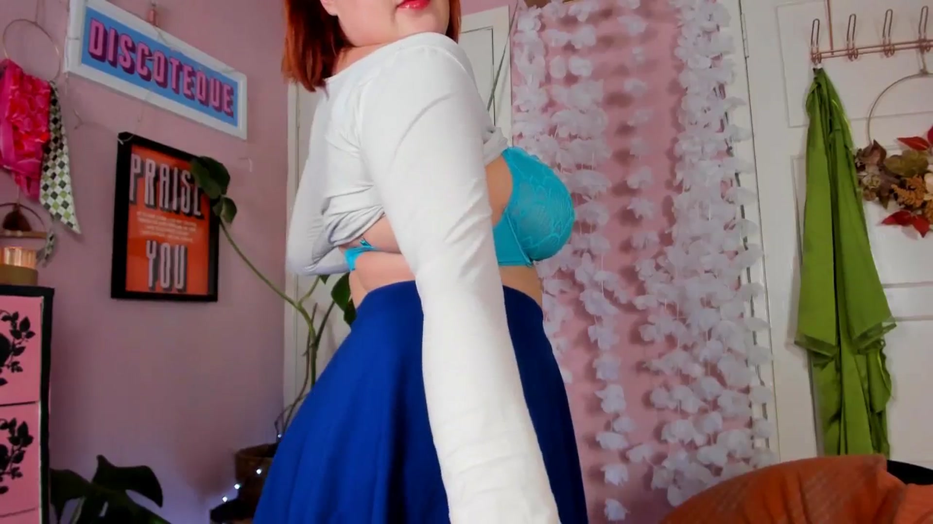 Gallery image thumbnail from MissMimiRose's myfreecams stream on, 03/24/2024, 13:23 image 2 of 20