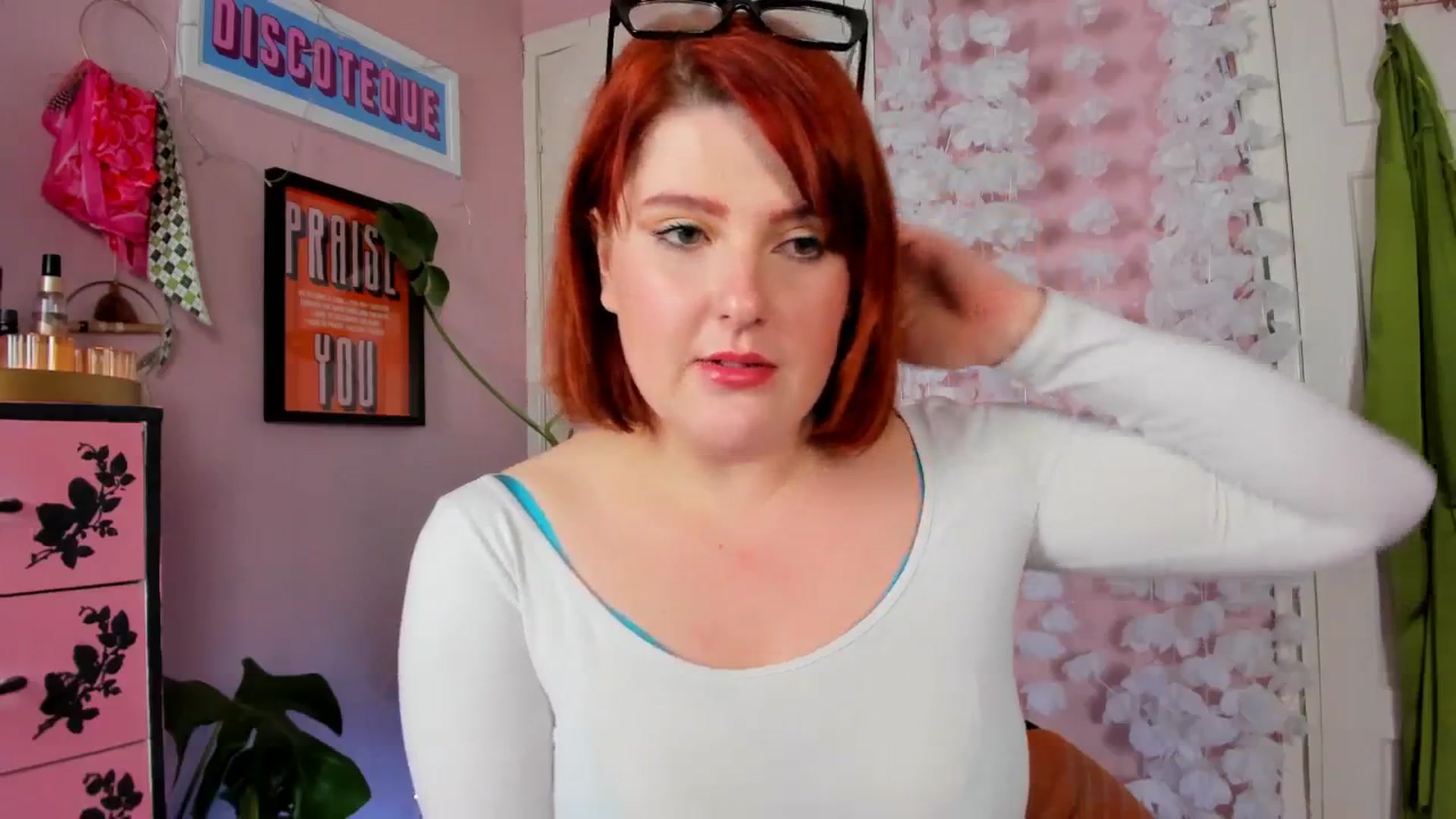 Gallery image thumbnail from MissMimiRose's myfreecams stream on, 03/24/2024, 13:23 image 17 of 20