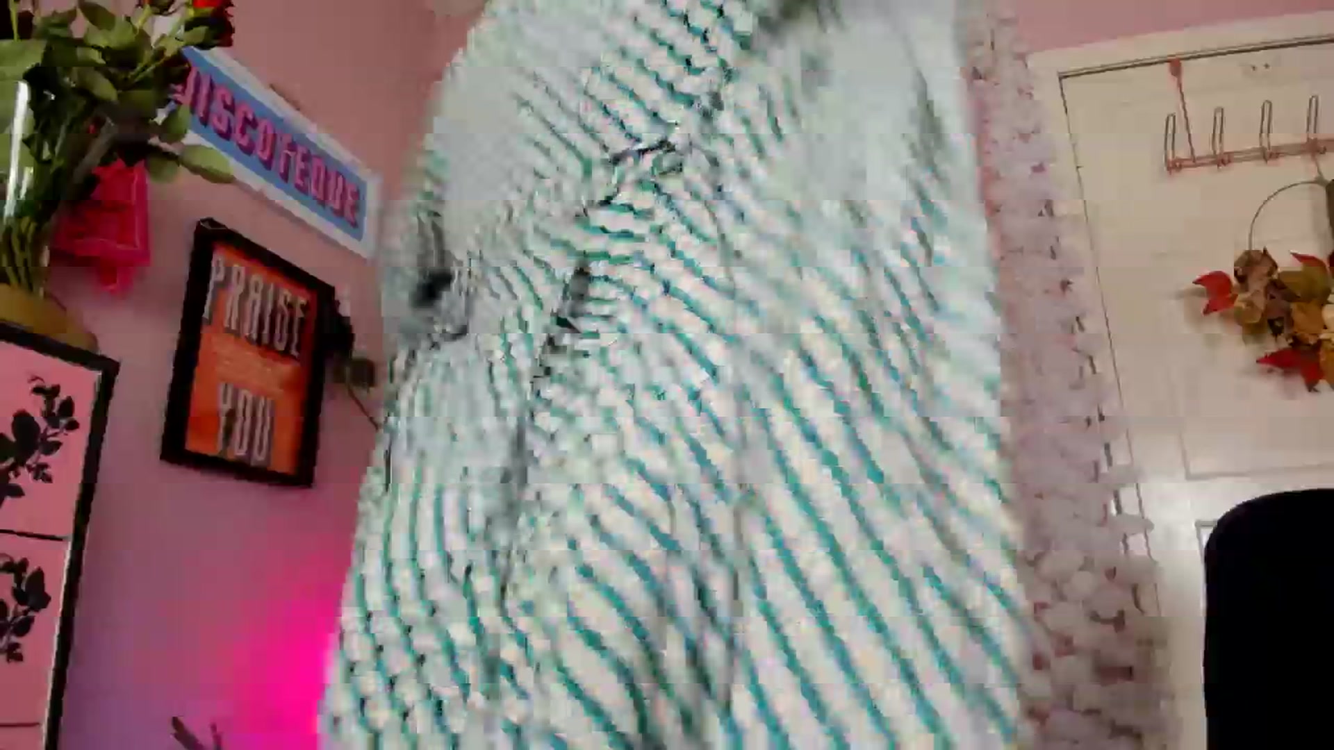Gallery image thumbnail from MissMimiRose's myfreecams stream on, 04/07/2024, 14:19 image 6 of 20
