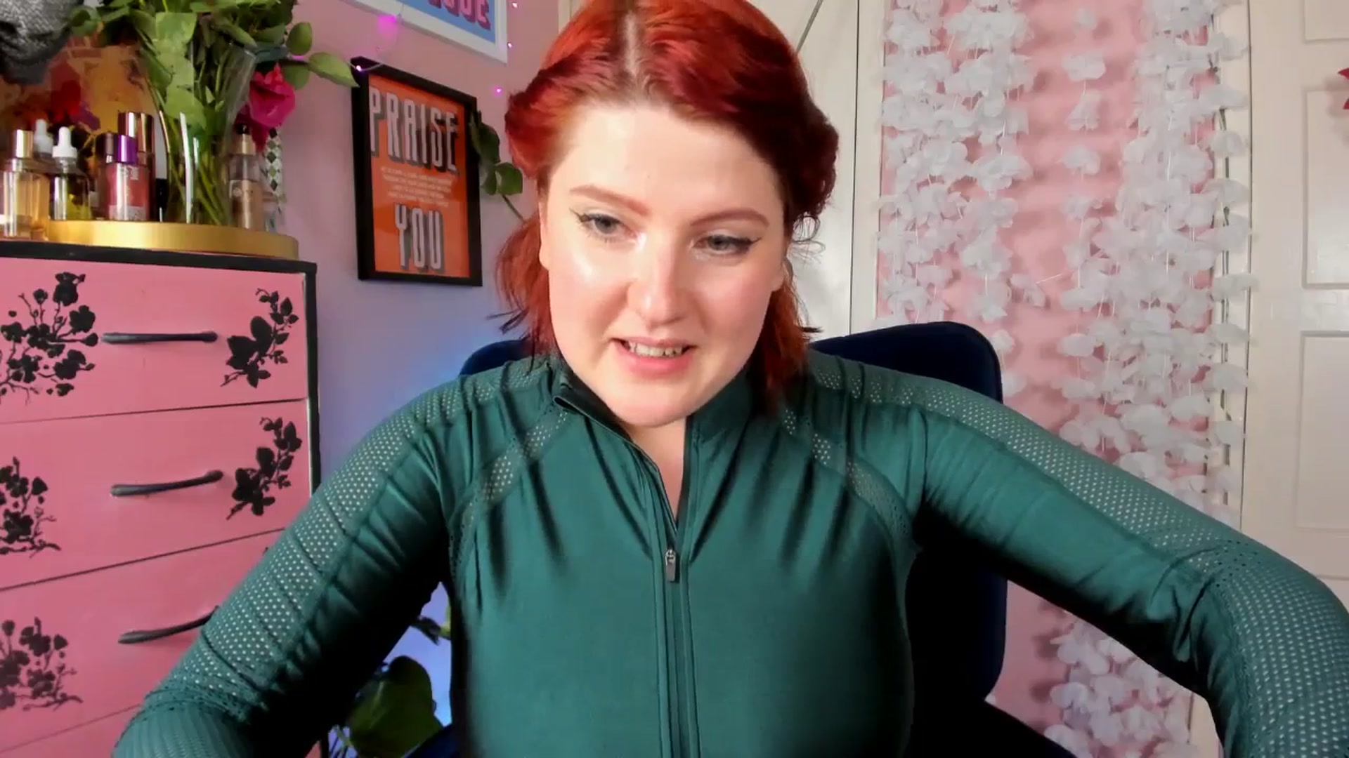 Gallery image thumbnail from MissMimiRose's myfreecams stream on, 04/08/2024, 19:53 image 7 of 20