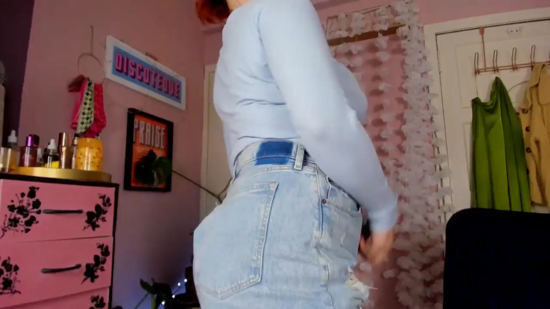 Gallery image thumbnail from MissMimiRose's myfreecams stream on, 04/29/2024, 19:46 image 9 of 20