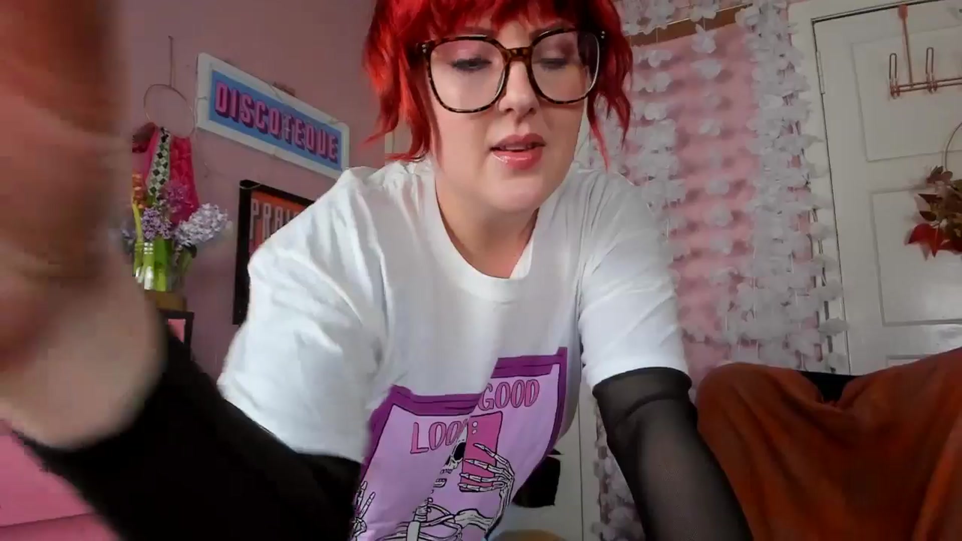 Gallery image thumbnail from MissMimiRose's myfreecams stream on, 05/06/2024, 18:26 image 3 of 20