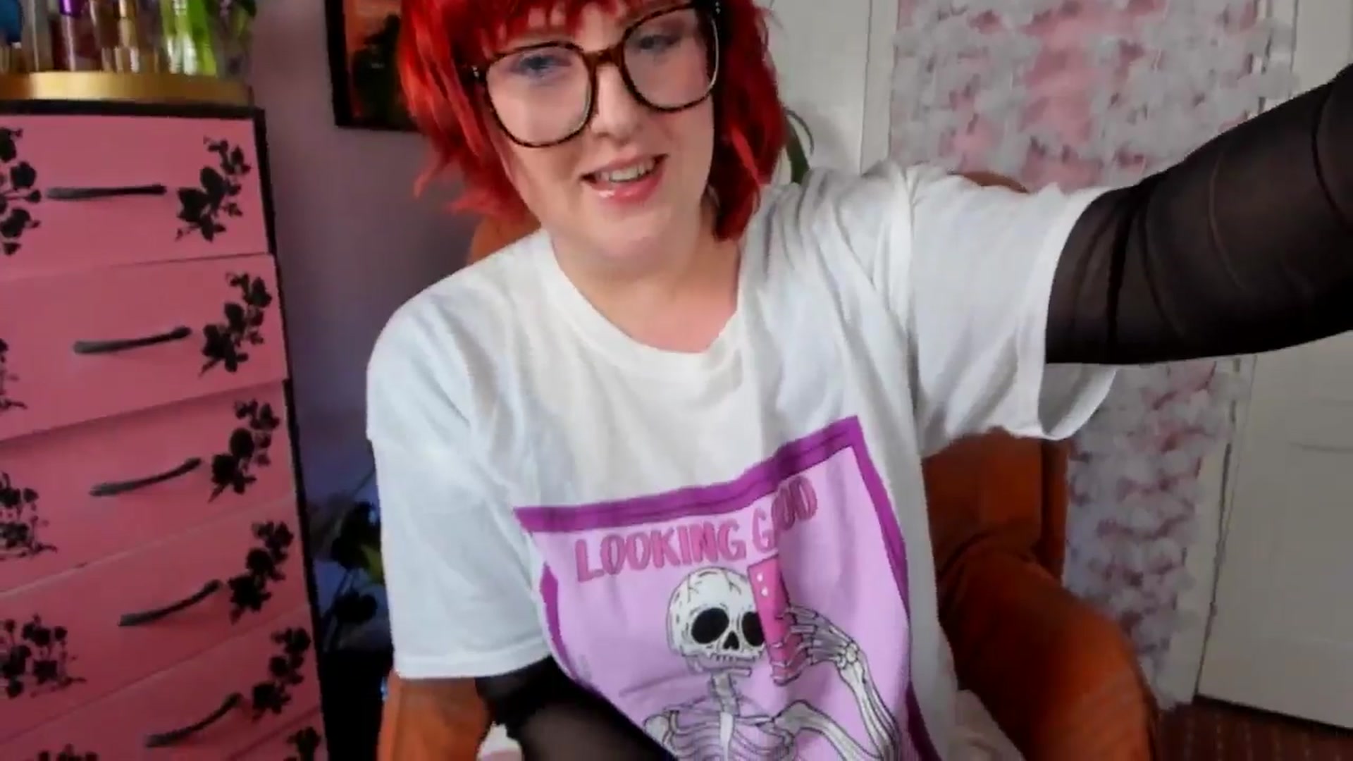 Gallery image thumbnail from MissMimiRose's myfreecams stream on, 05/06/2024, 18:26 image 15 of 20