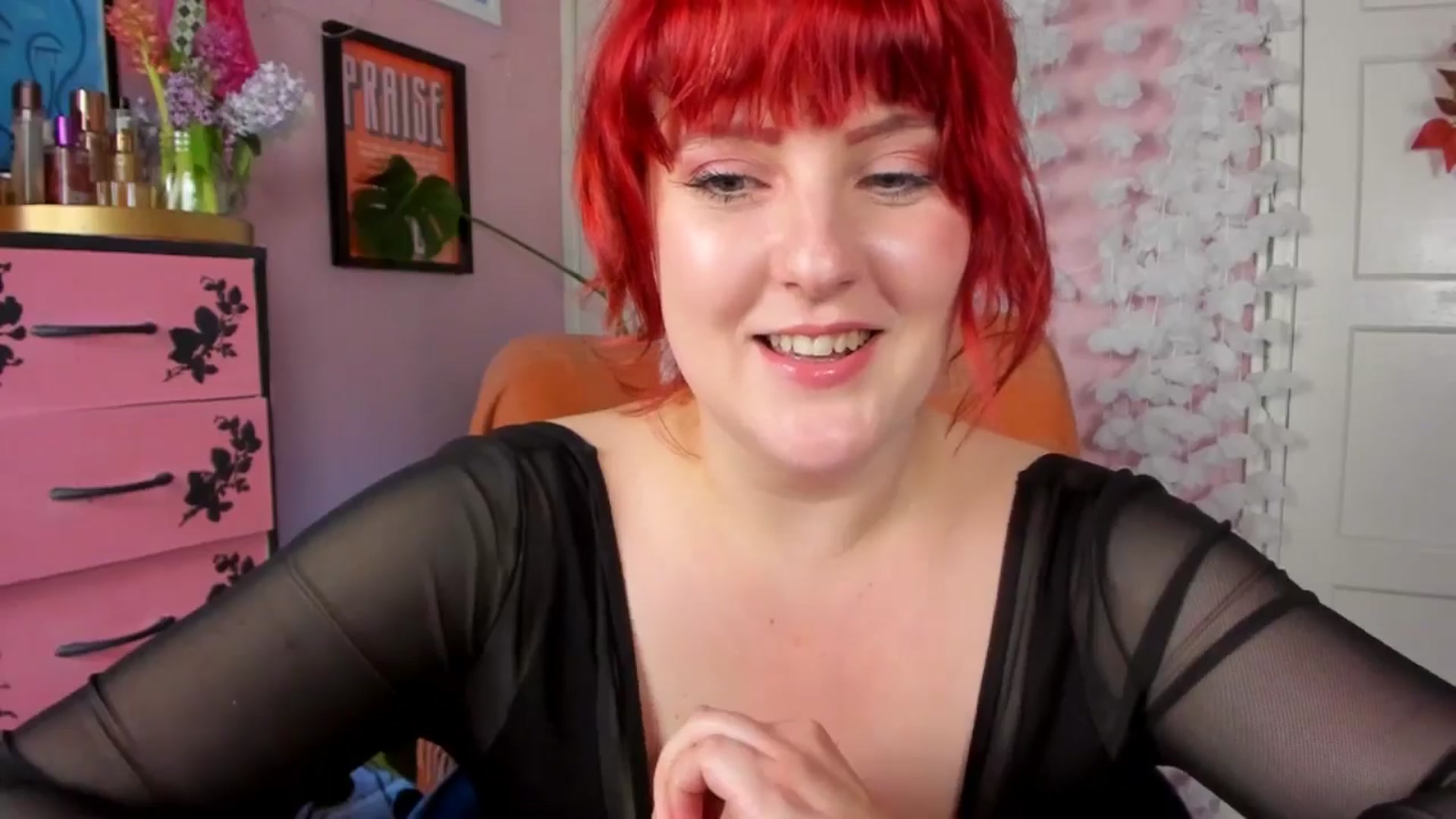 Gallery image thumbnail from MissMimiRose's myfreecams stream on, 05/06/2024, 19:39 image 19 of 20