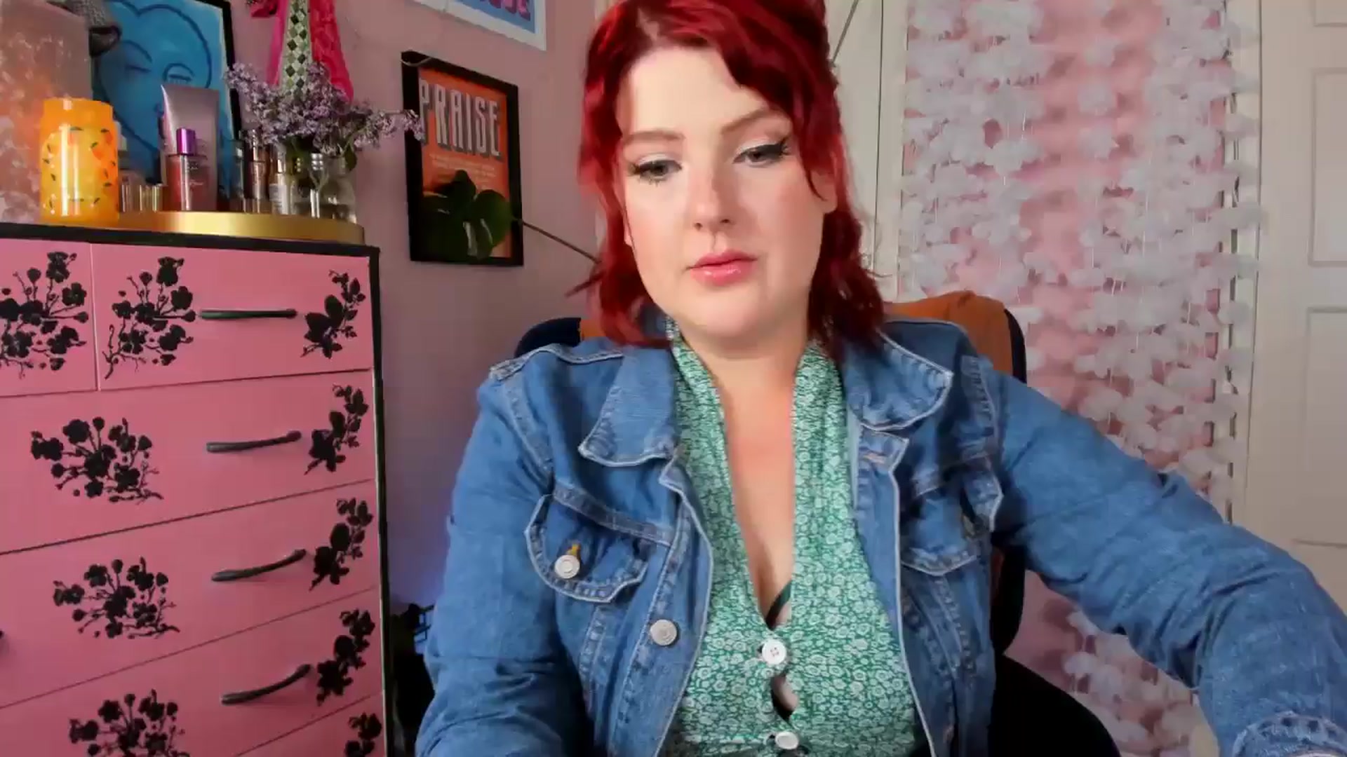 Gallery image thumbnail from MissMimiRose's myfreecams stream on, 05/18/2024, 11:18 image 1 of 20