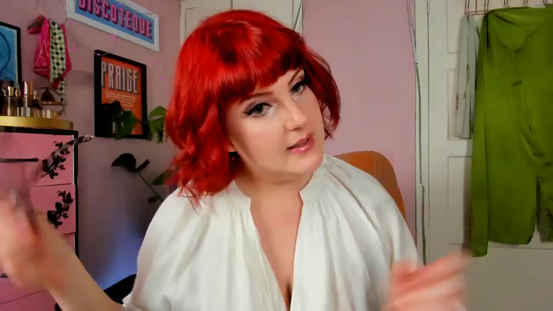 Gallery image thumbnail from MissMimiRose's myfreecams stream on, 06/18/2024, 18:32 image 1 of 20
