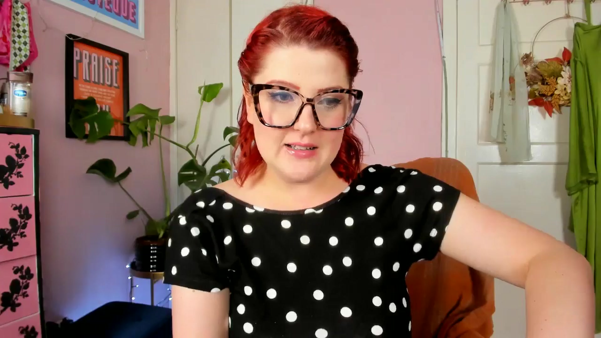 Gallery image thumbnail from MissMimiRose's myfreecams stream on, 06/22/2024, 10:16 image 3 of 20