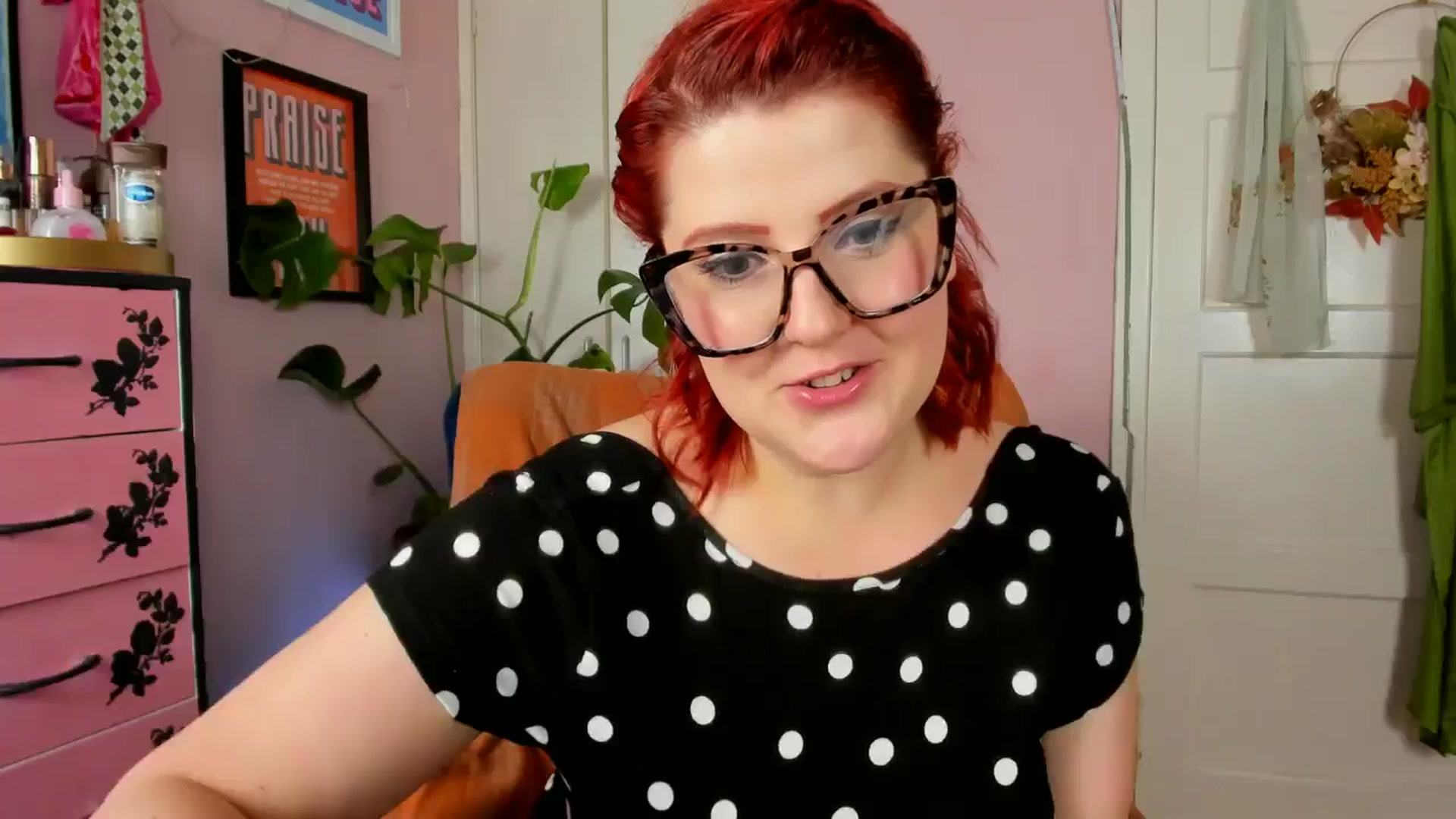 Gallery image thumbnail from MissMimiRose's myfreecams stream on, 06/22/2024, 11:38 image 11 of 20