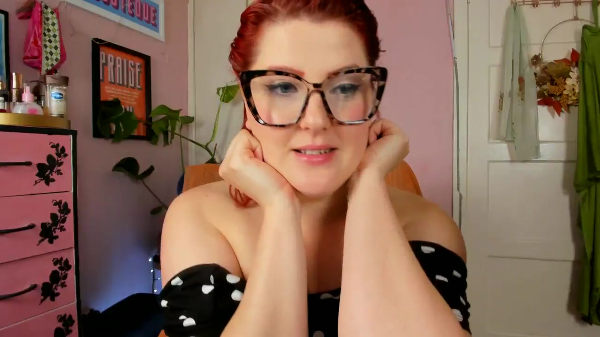 Gallery image thumbnail from MissMimiRose's myfreecams stream on, 06/22/2024, 11:51 image 7 of 20