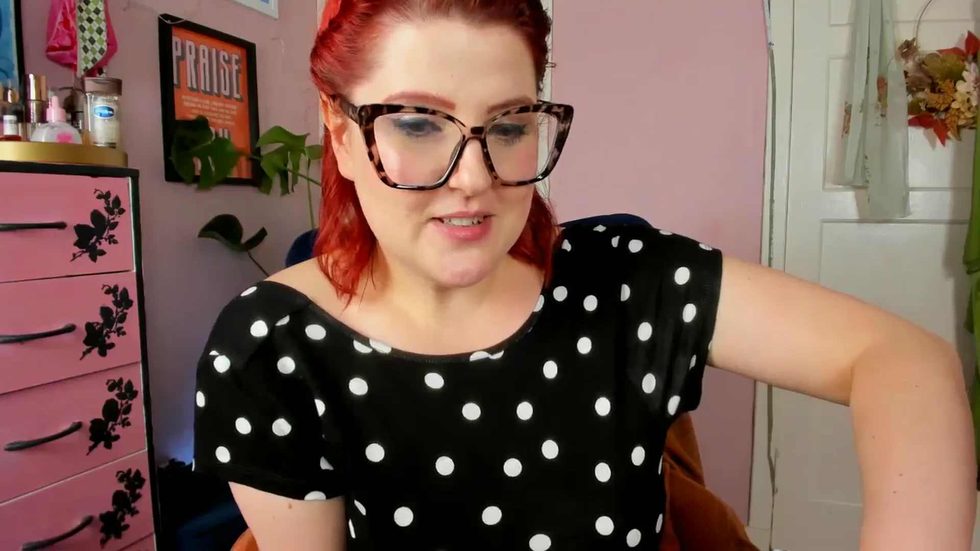 Gallery image thumbnail from MissMimiRose's myfreecams stream on, 06/22/2024, 12:21 image 20 of 20