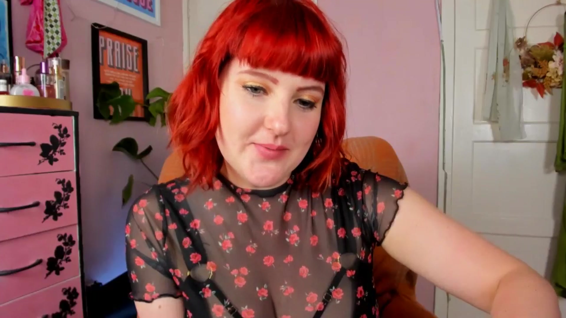 Gallery image thumbnail from MissMimiRose's myfreecams stream on, 06/23/2024, 13:50 image 10 of 20