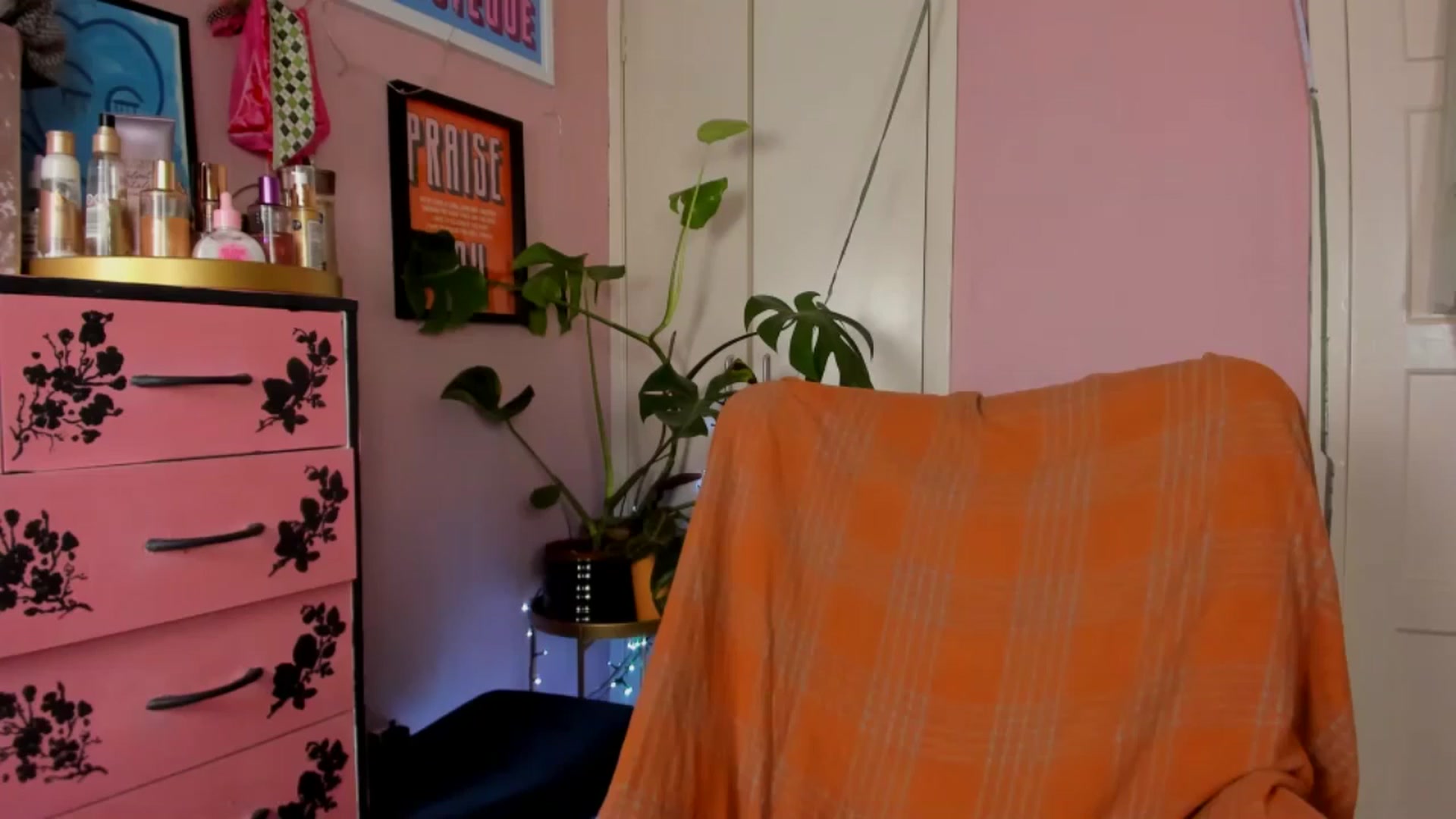 Gallery image thumbnail from MissMimiRose's myfreecams stream on, 06/29/2024, 12:26 image 16 of 20