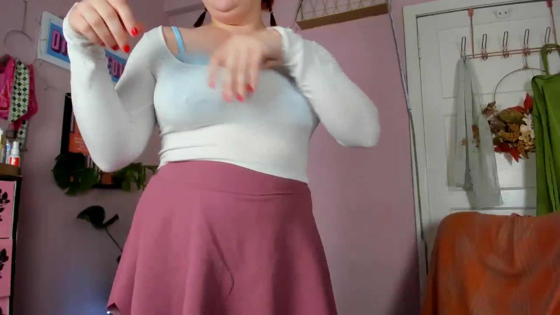 Gallery image thumbnail from MissMimiRose's myfreecams stream on, 07/07/2024, 14:22 image 7 of 20