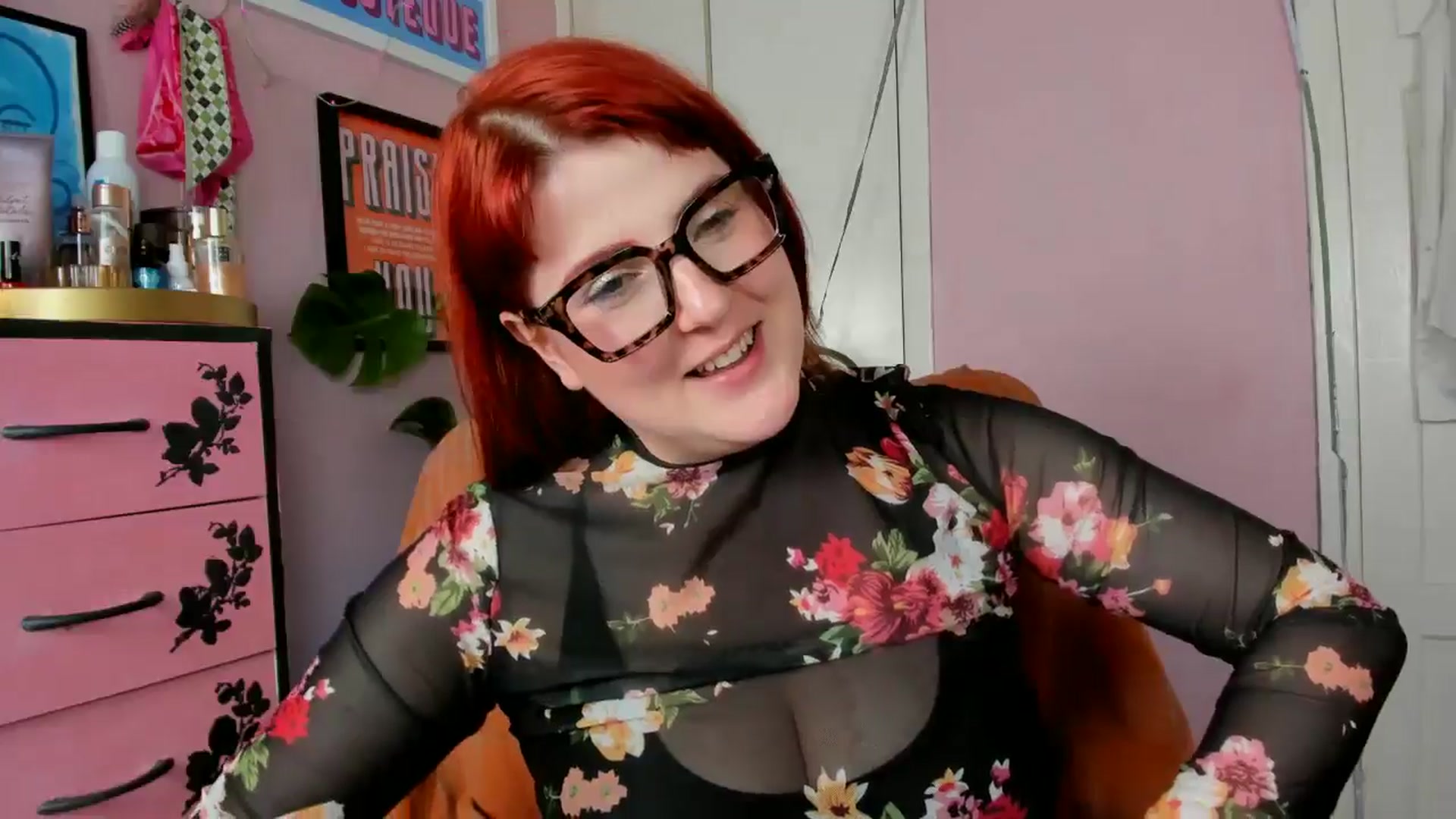 Gallery image thumbnail from MissMimiRose's myfreecams stream on, 07/14/2024, 13:31 image 8 of 20