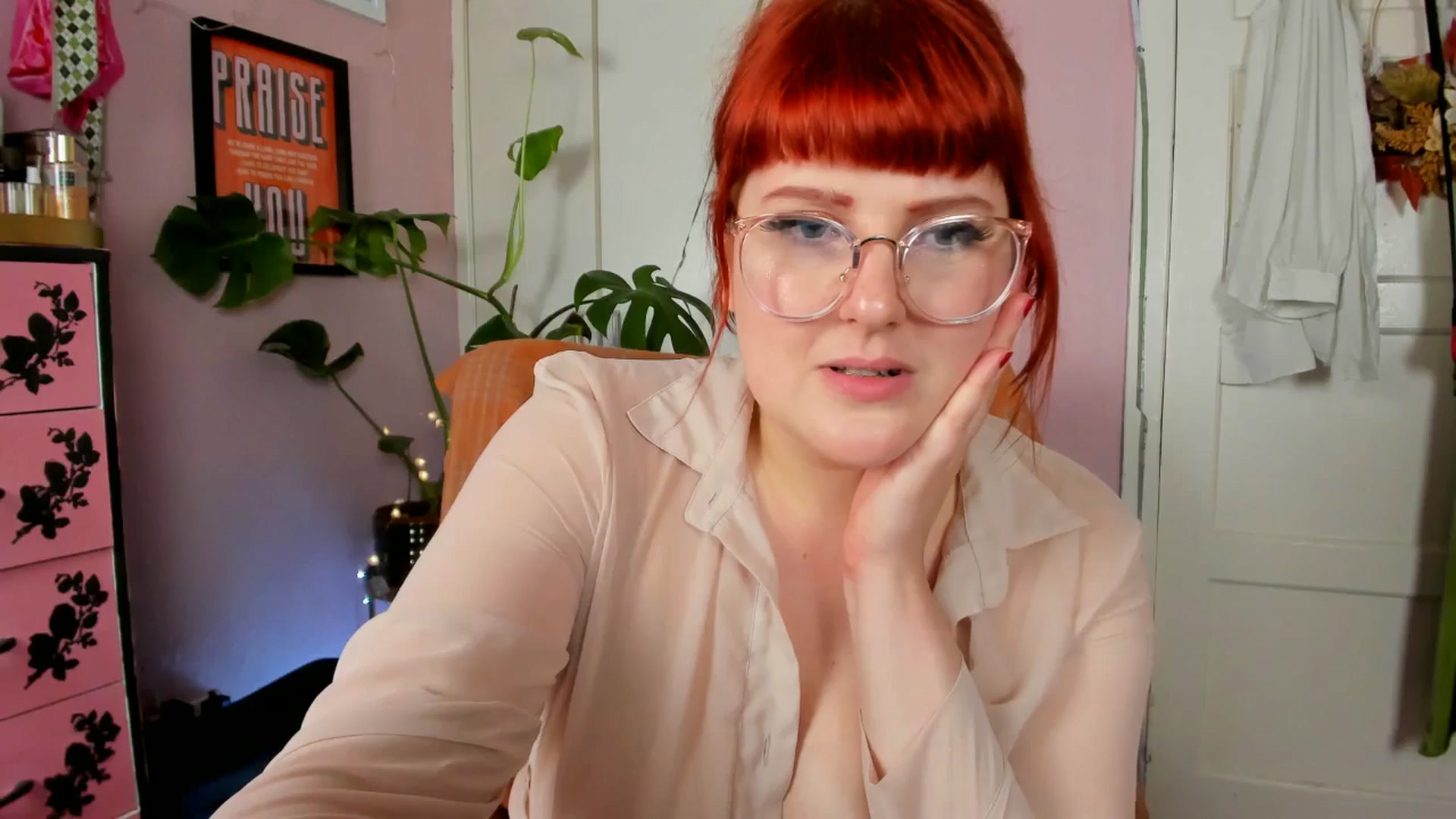 Gallery image thumbnail from MissMimiRose's myfreecams stream on, 07/15/2024, 21:45 image 20 of 20