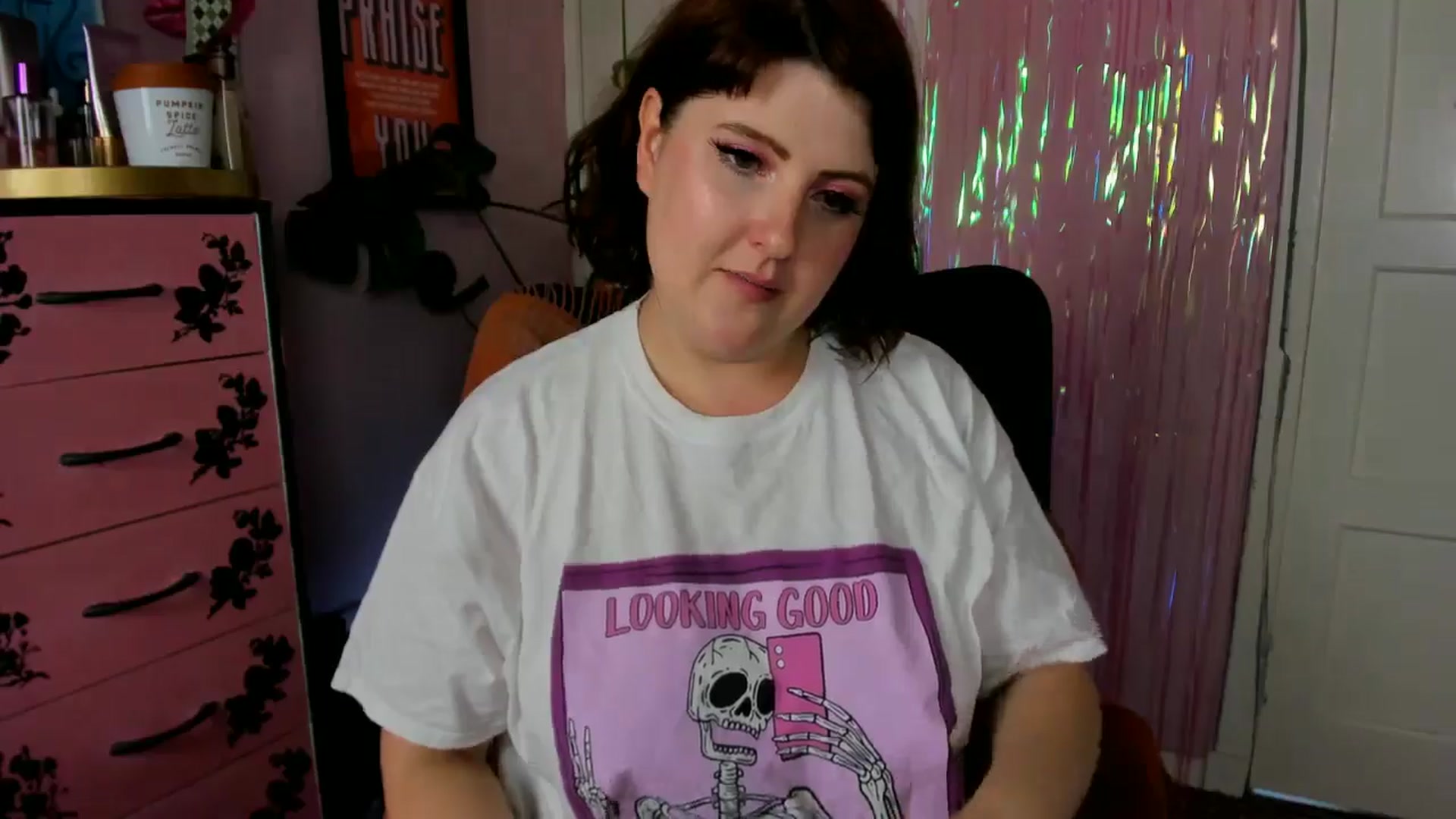 Gallery image thumbnail from MissMimiRose's myfreecams stream on, 08/10/2024, 14:49 image 6 of 20