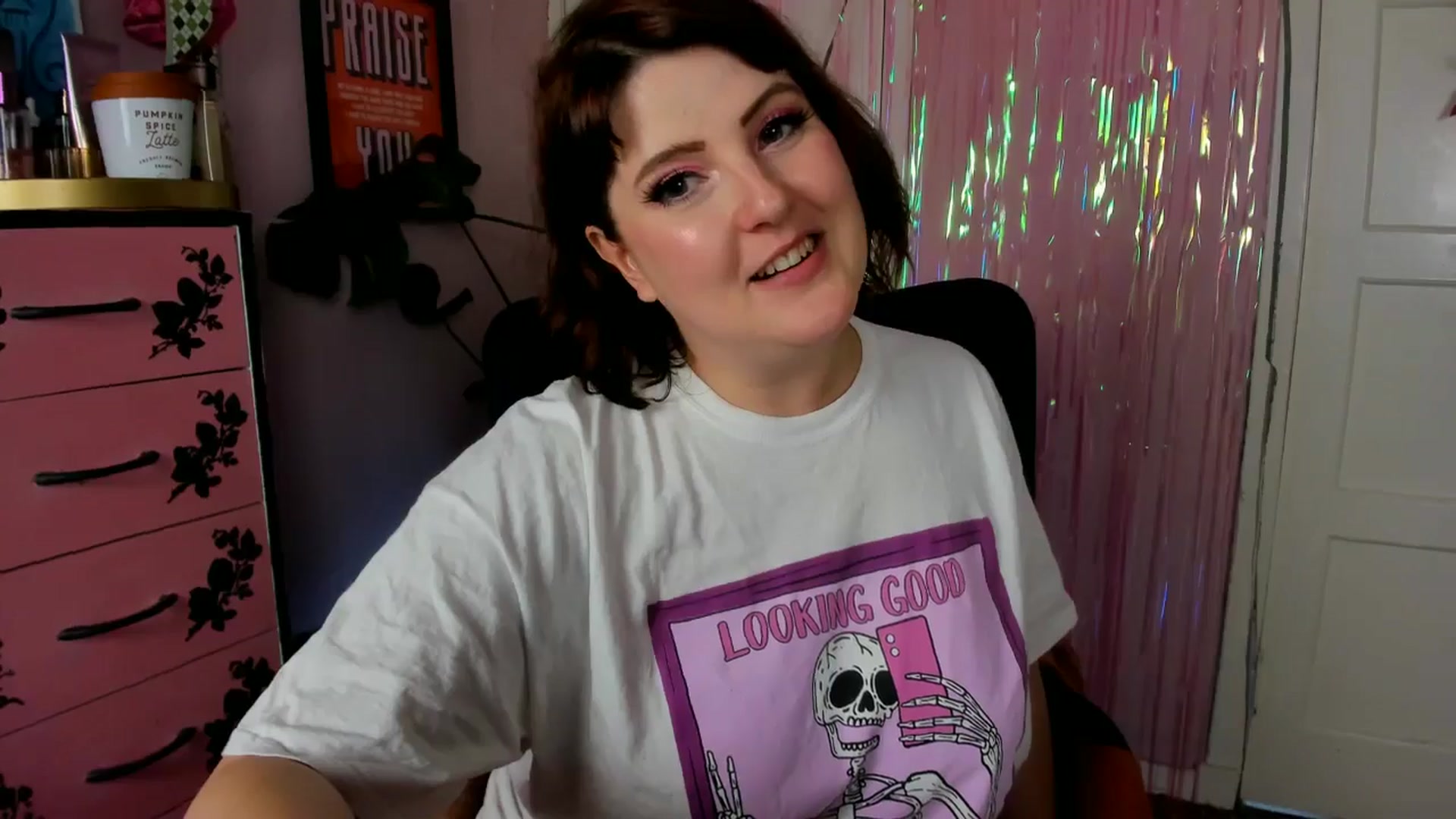 Gallery image thumbnail from MissMimiRose's myfreecams stream on, 08/10/2024, 14:49 image 10 of 20