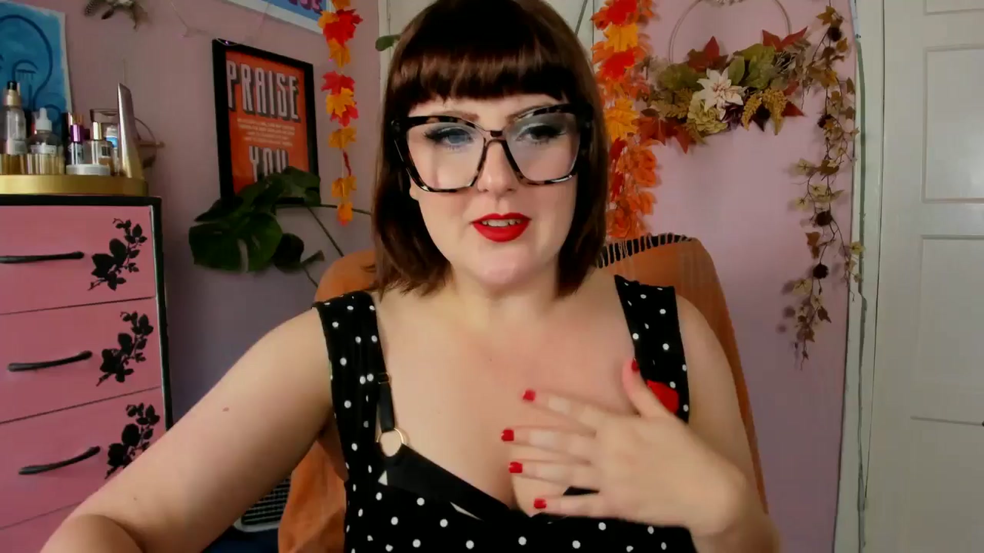 Gallery image thumbnail from MissMimiRose's myfreecams stream on, 08/30/2024, 20:42 image 8 of 20