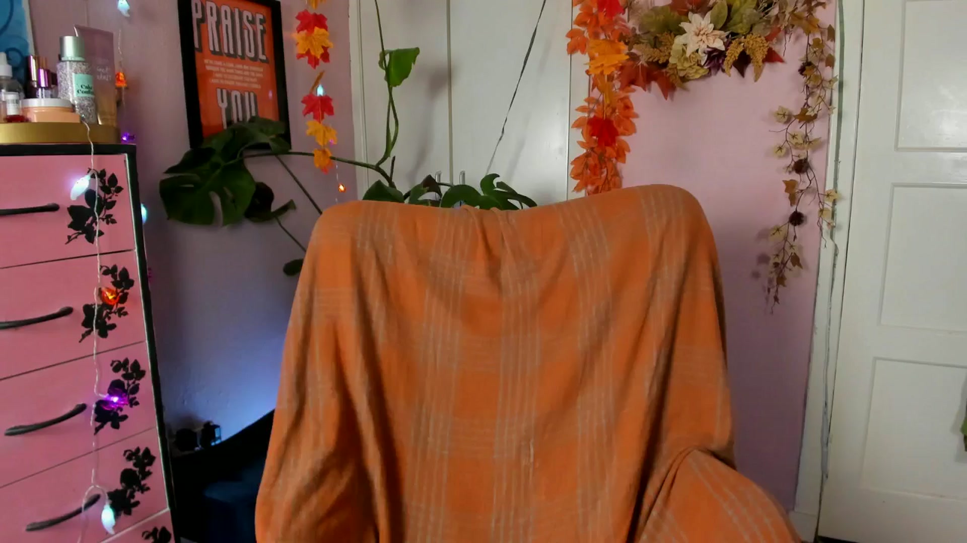 Gallery image thumbnail from MissMimiRose's myfreecams stream on, 09/04/2024, 20:59 image 12 of 20