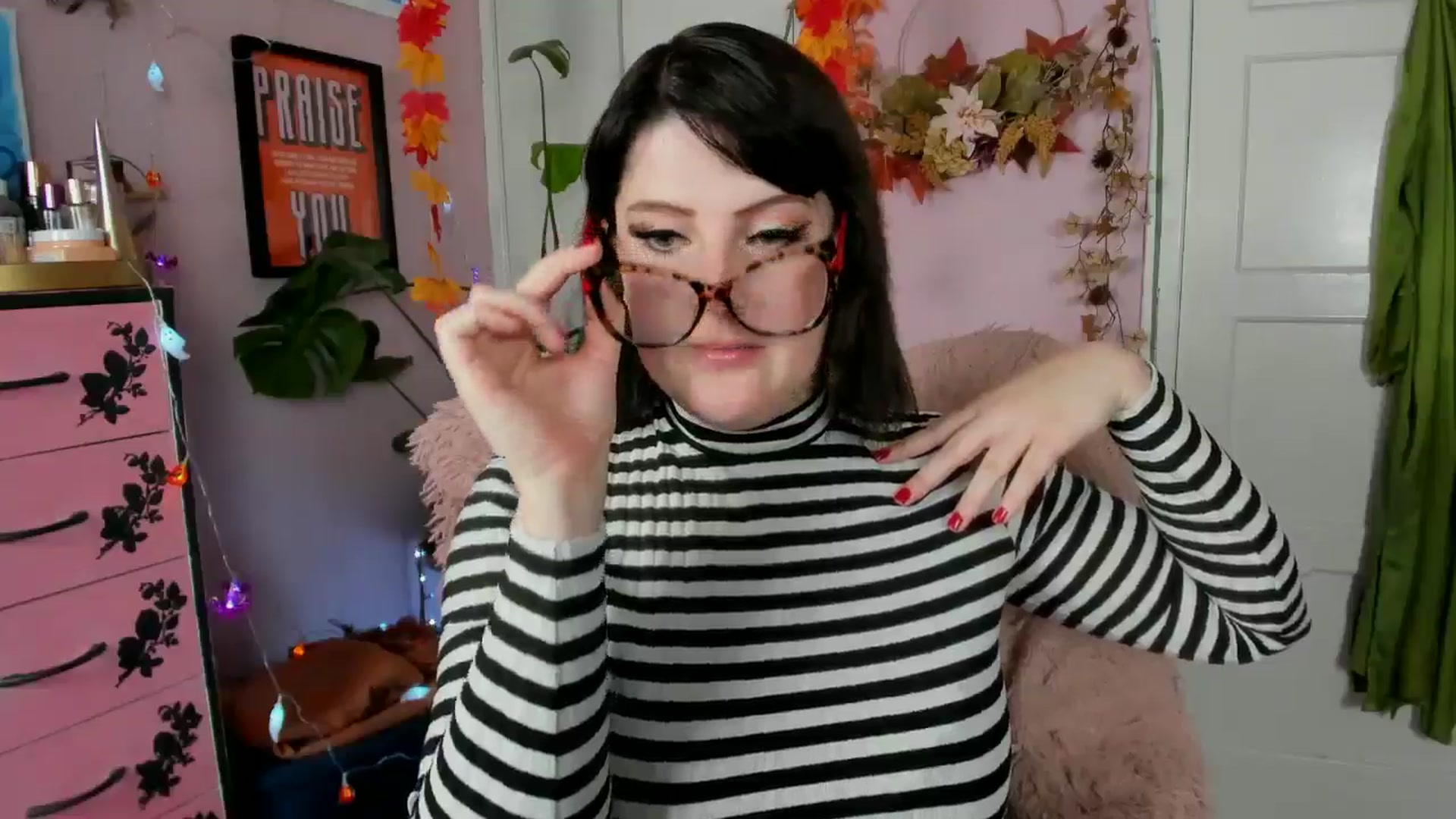 Gallery image thumbnail from MissMimiRose's myfreecams stream on, 09/08/2024, 11:34 image 2 of 20