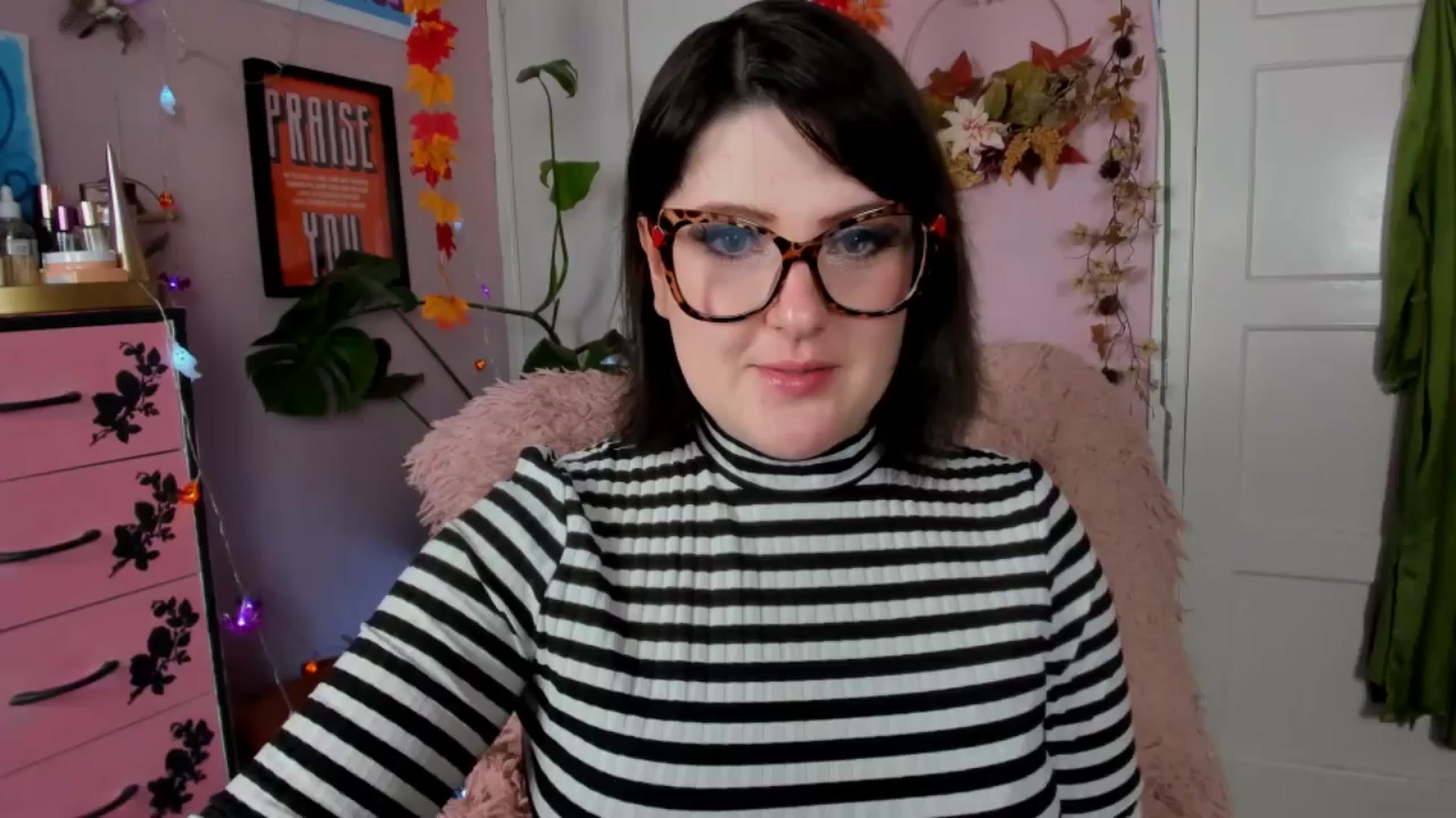 Gallery image thumbnail from MissMimiRose's myfreecams stream on, 09/08/2024, 11:34 image 1 of 20