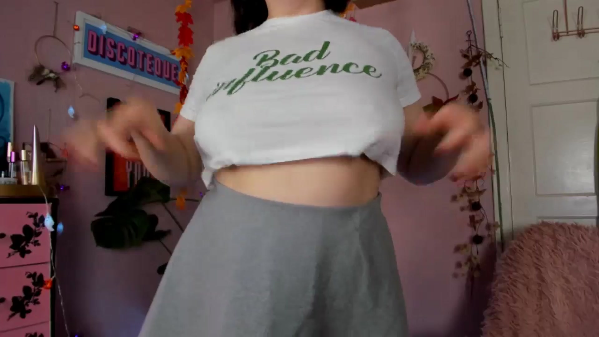 Gallery image thumbnail from MissMimiRose's myfreecams stream on, 09/08/2024, 15:41 image 7 of 20