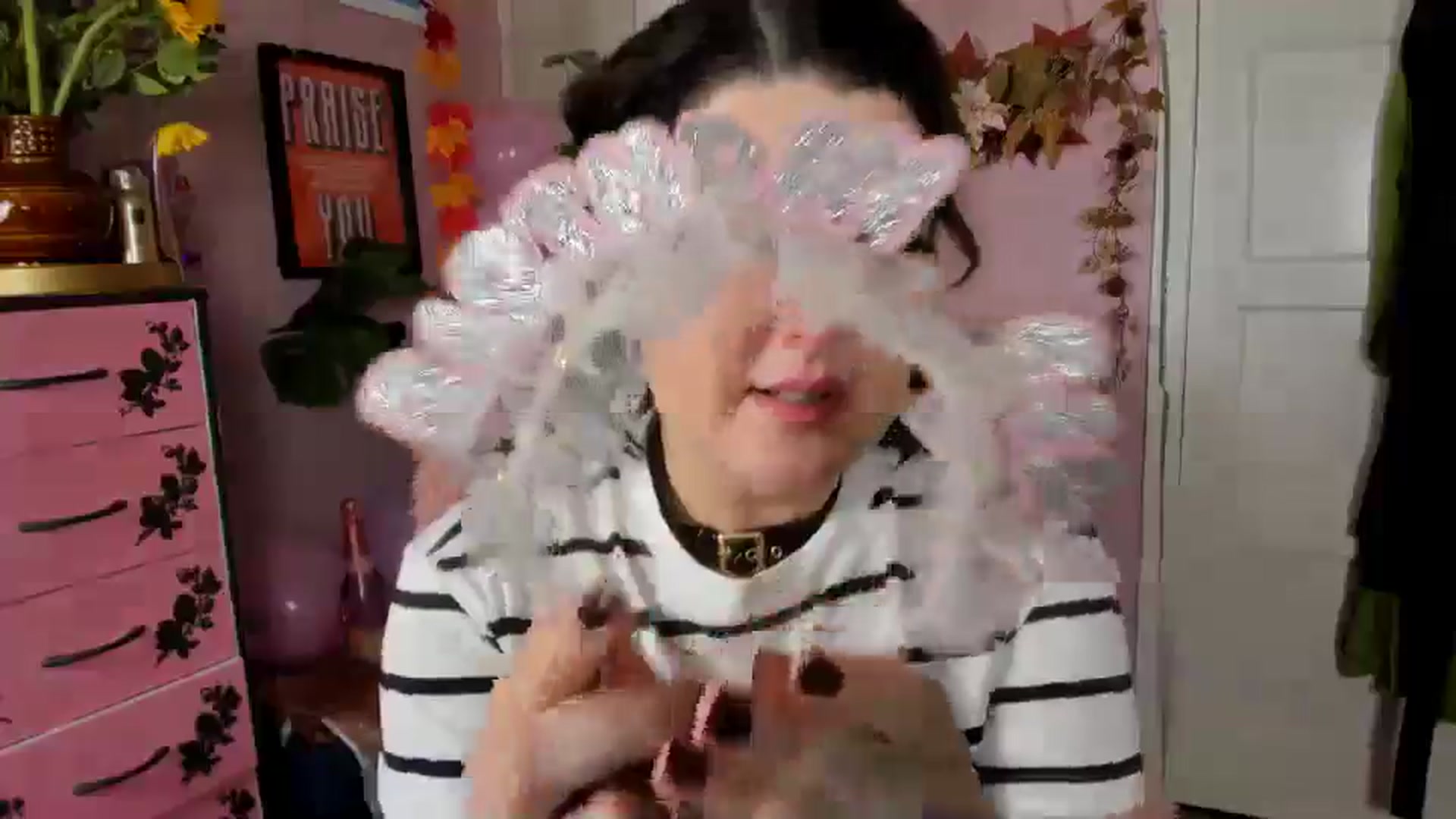 Gallery image thumbnail from MissMimiRose's myfreecams stream on, 09/13/2024, 19:14 image 11 of 20