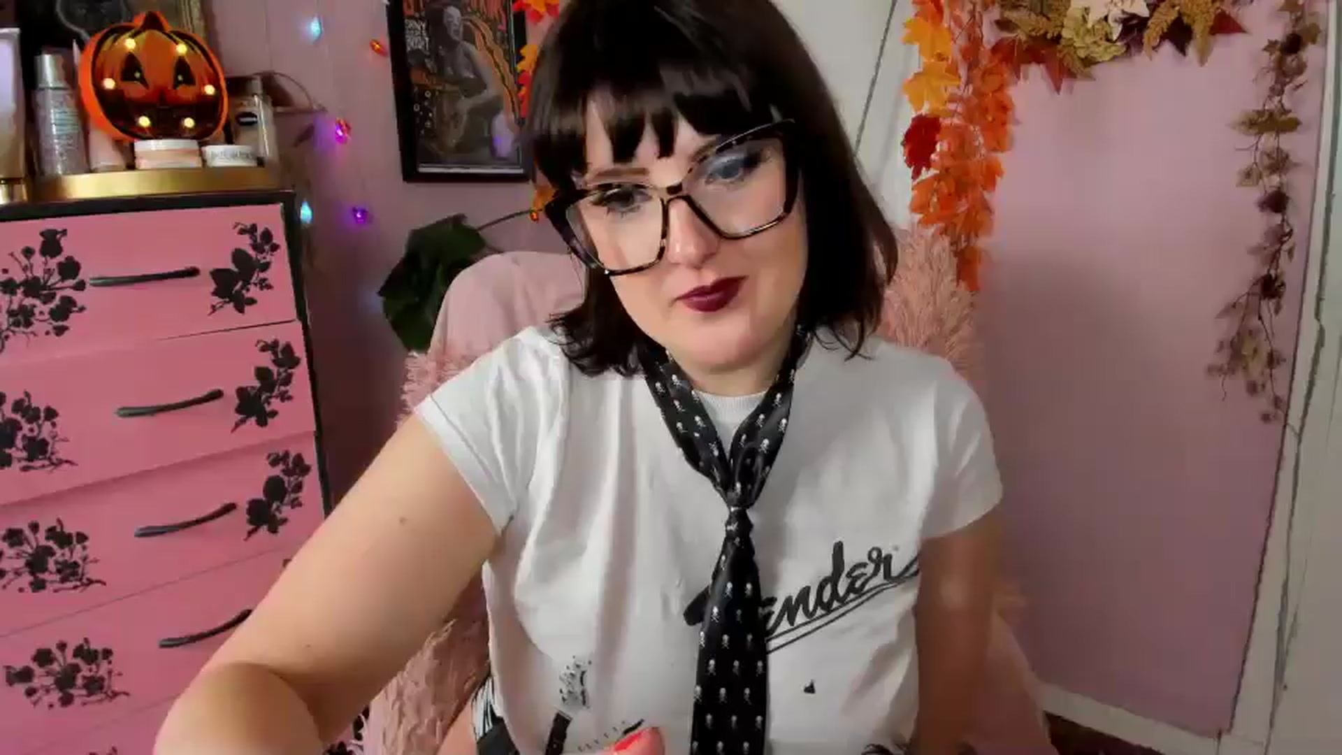 Gallery image thumbnail from MissMimiRose's myfreecams stream on, 10/05/2024, 14:36 image 19 of 20