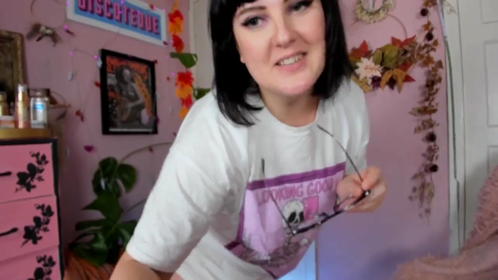 Gallery image thumbnail from MissMimiRose's myfreecams stream on, 10/26/2024, 22:21 image 19 of 20