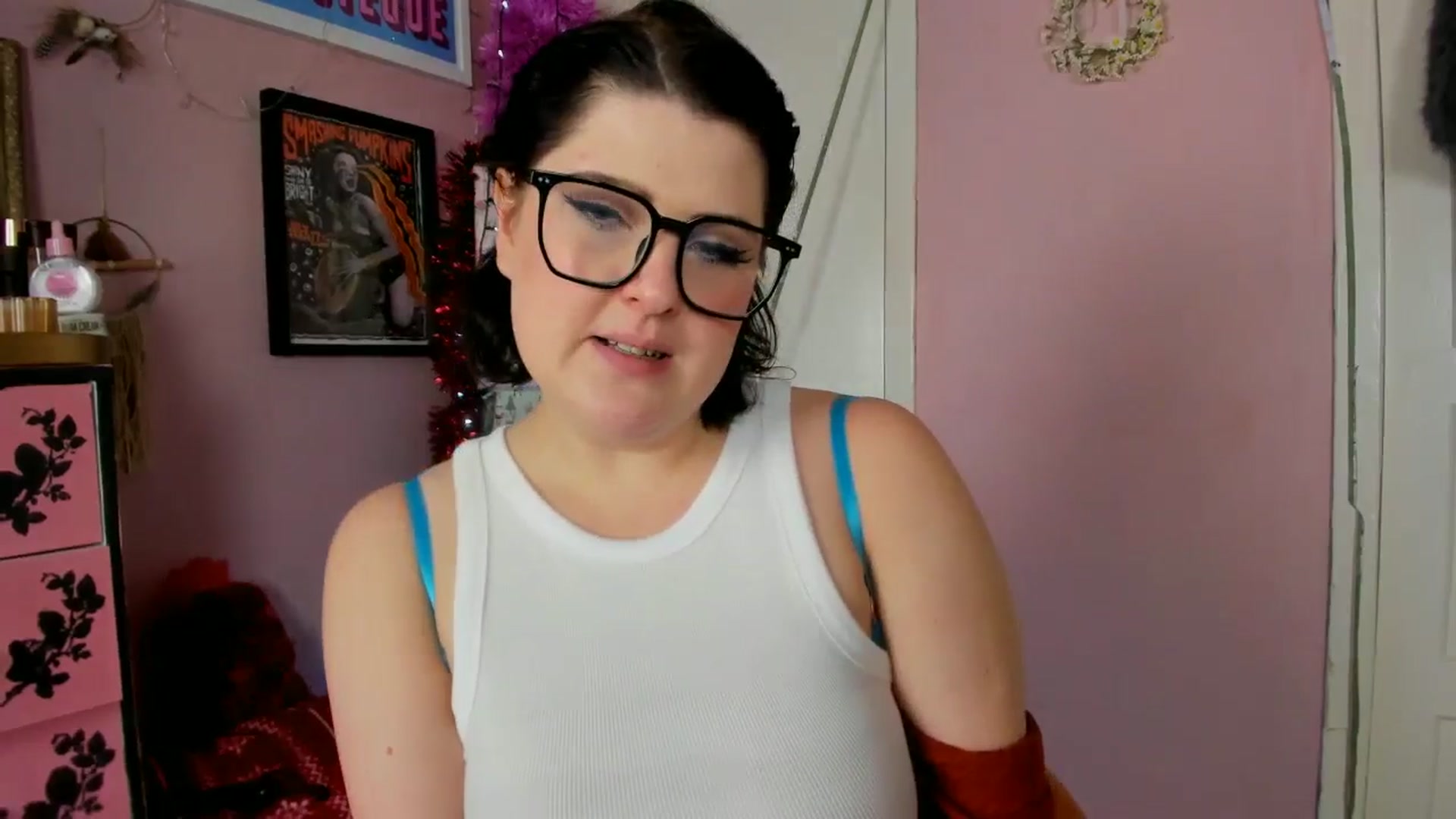 Gallery image thumbnail from MissMimiRose's myfreecams stream on, 11/24/2024, 14:50 image 8 of 20