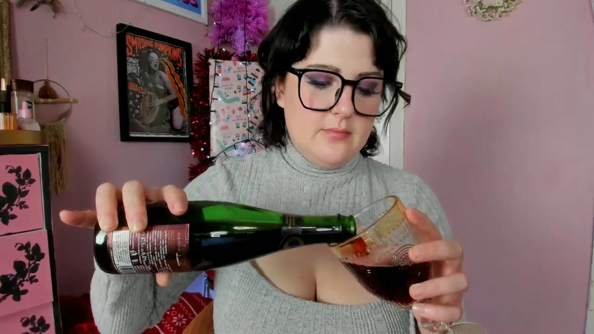 Gallery image thumbnail from MissMimiRose's myfreecams stream on, 11/27/2024, 22:15 image 9 of 20