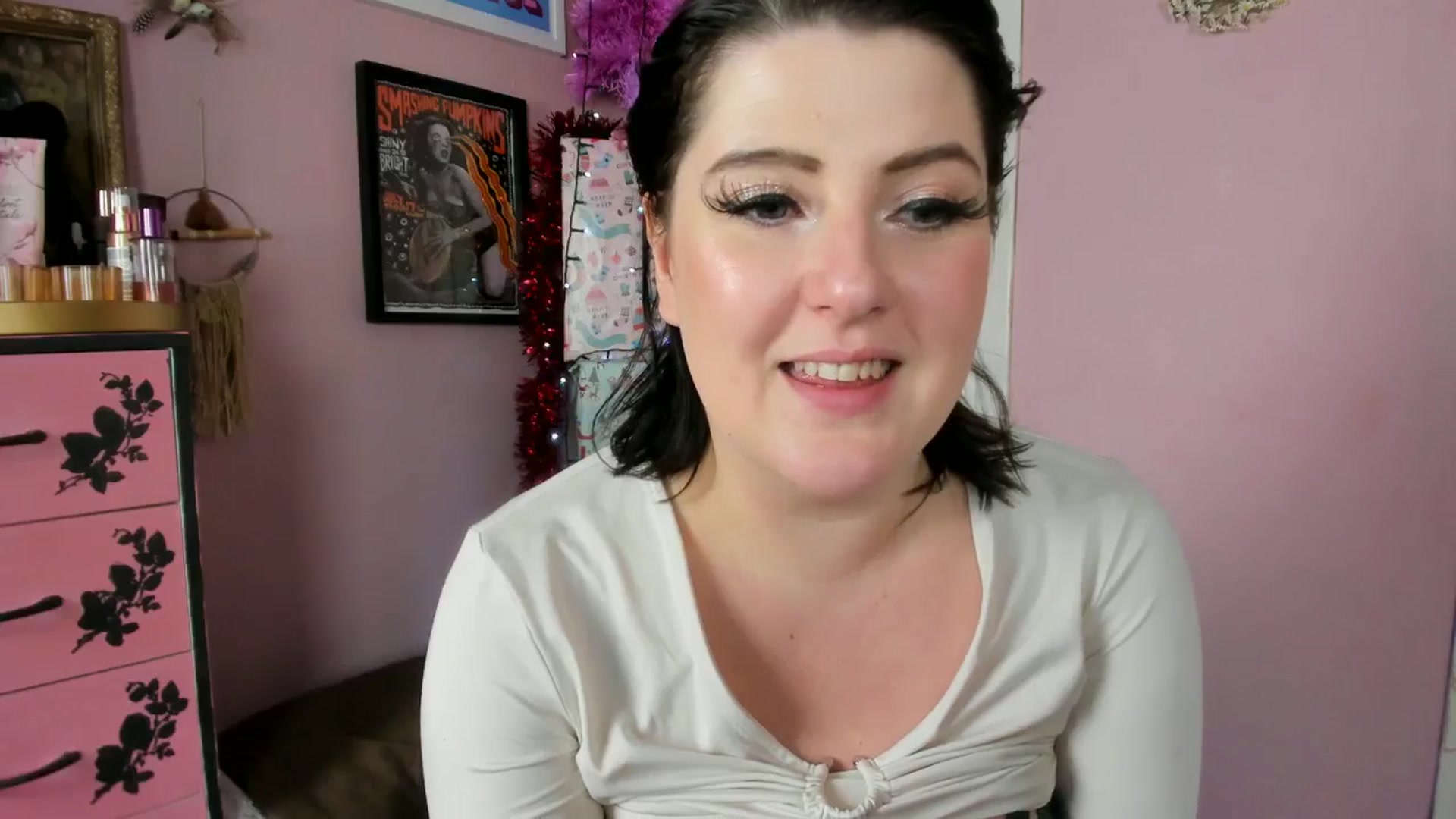 Gallery image thumbnail from MissMimiRose's myfreecams stream on, 12/28/2024, 13:59 image 9 of 20