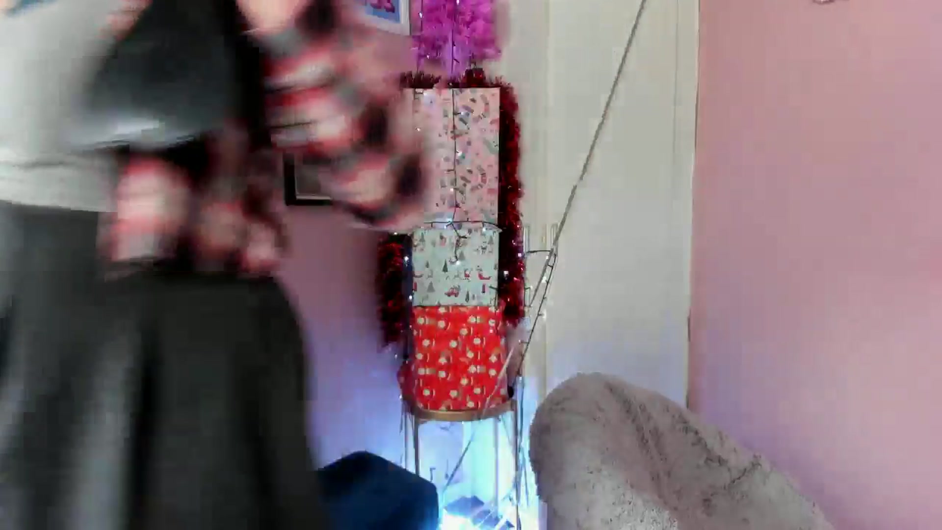 Gallery image thumbnail from MissMimiRose's myfreecams stream on, 01/06/2025, 21:16 image 15 of 20