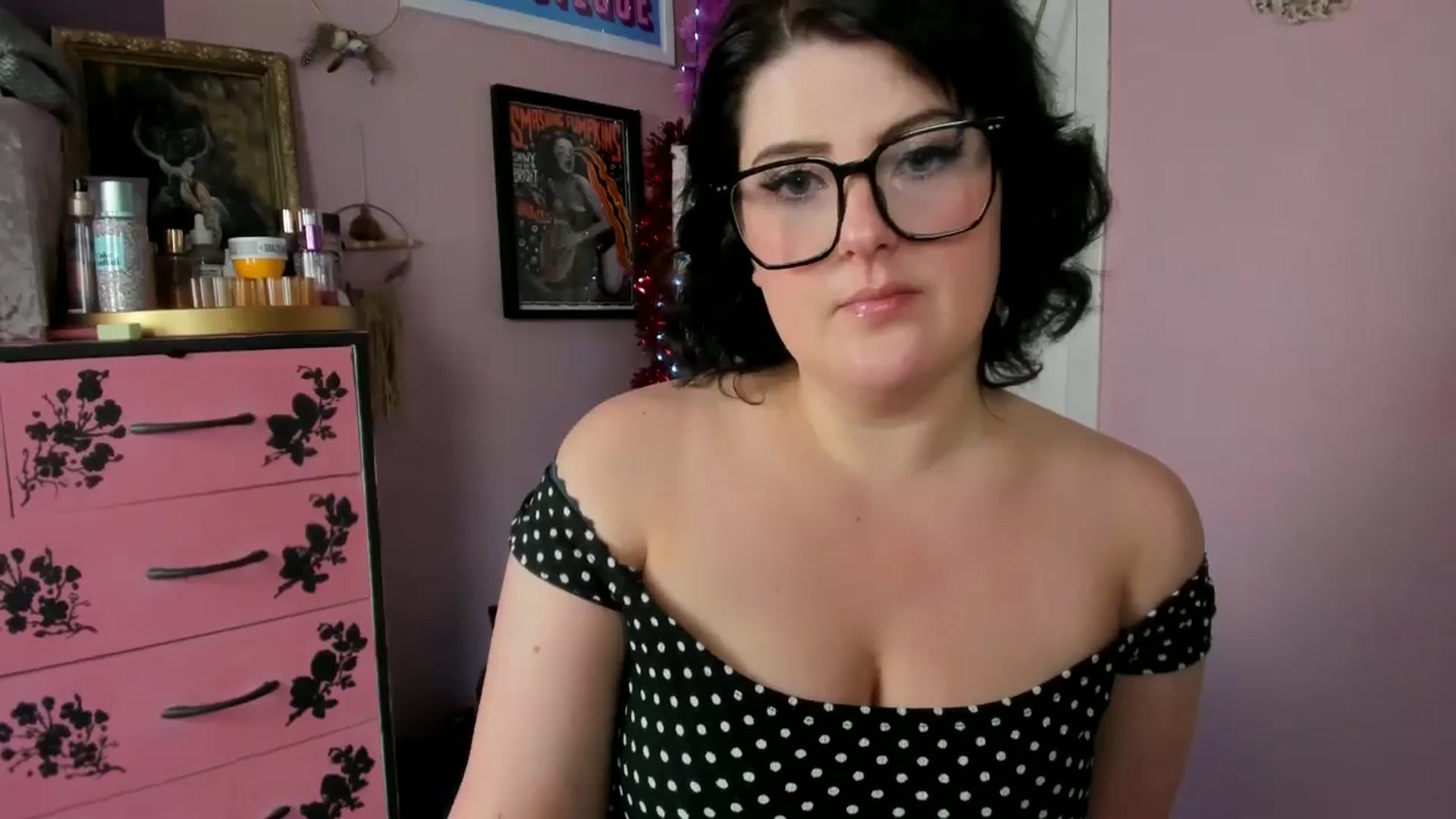 Gallery image thumbnail from MissMimiRose's myfreecams stream on, 01/11/2025, 13:20 image 3 of 20