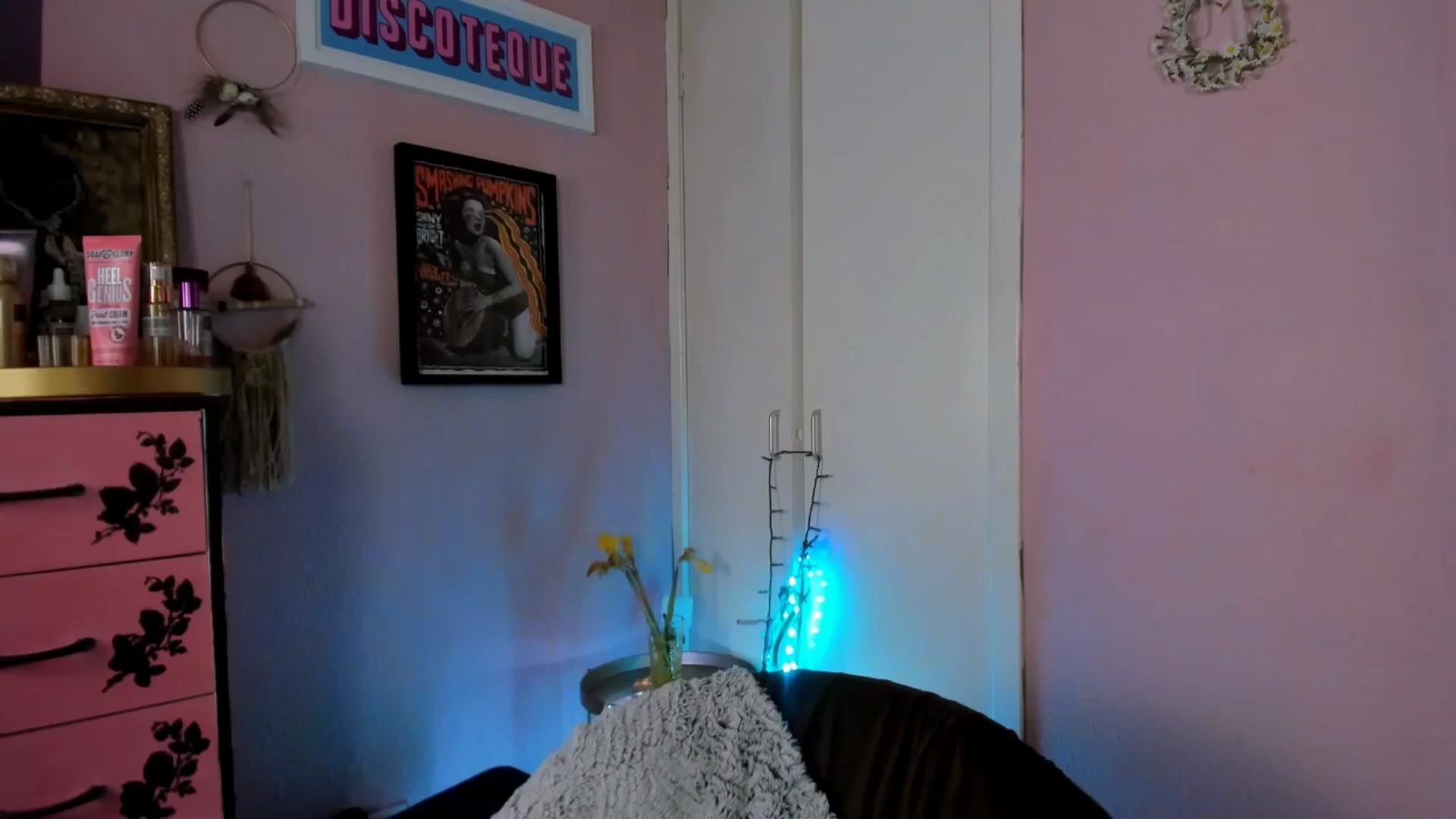 Gallery image thumbnail from MissMimiRose's myfreecams stream on, 02/01/2025, 13:02 image 7 of 20