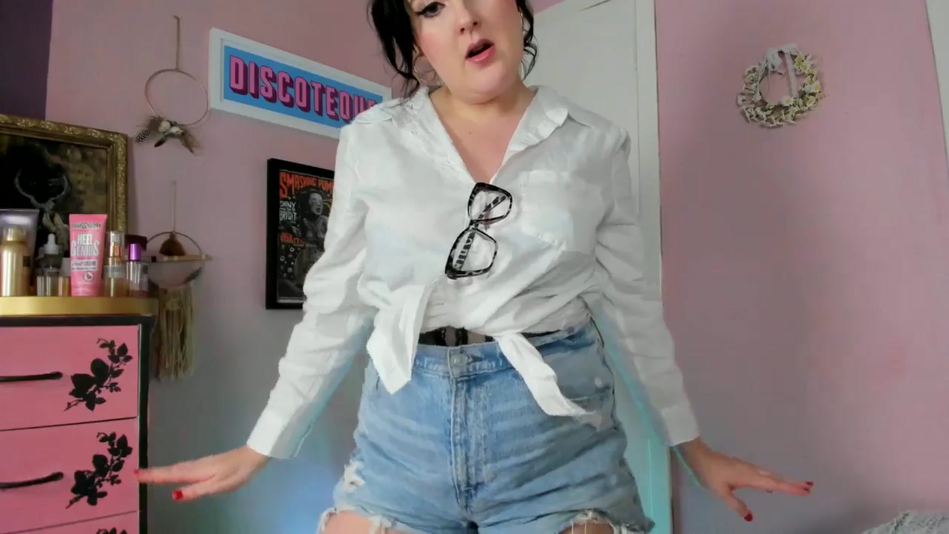 Gallery image thumbnail from MissMimiRose's myfreecams stream on, 02/01/2025, 13:02 image 5 of 20