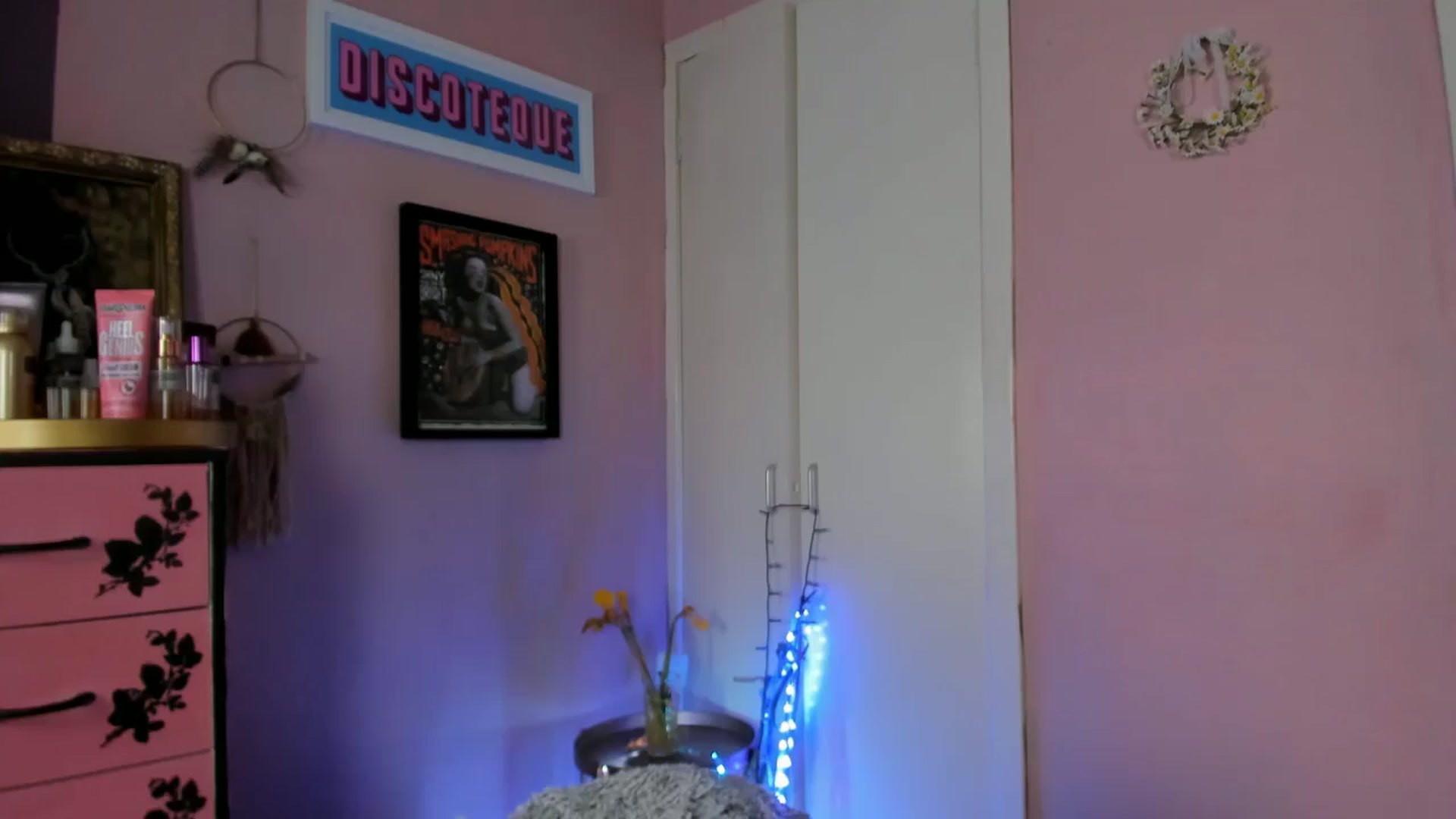 Gallery image thumbnail from MissMimiRose's myfreecams stream on, 02/01/2025, 16:02 image 7 of 20