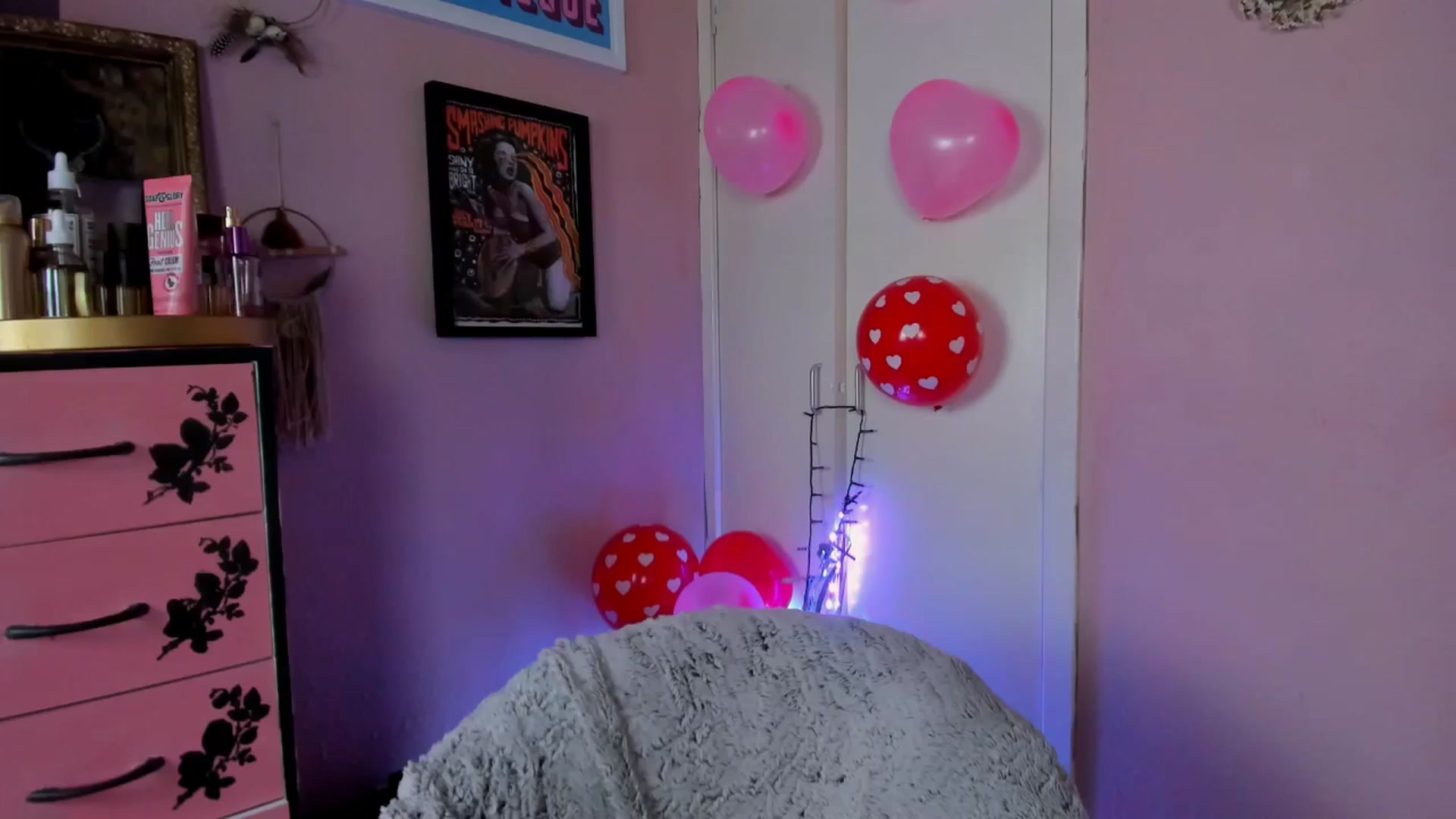 Gallery image thumbnail from MissMimiRose's myfreecams stream on, 02/18/2025, 22:01 image 9 of 20