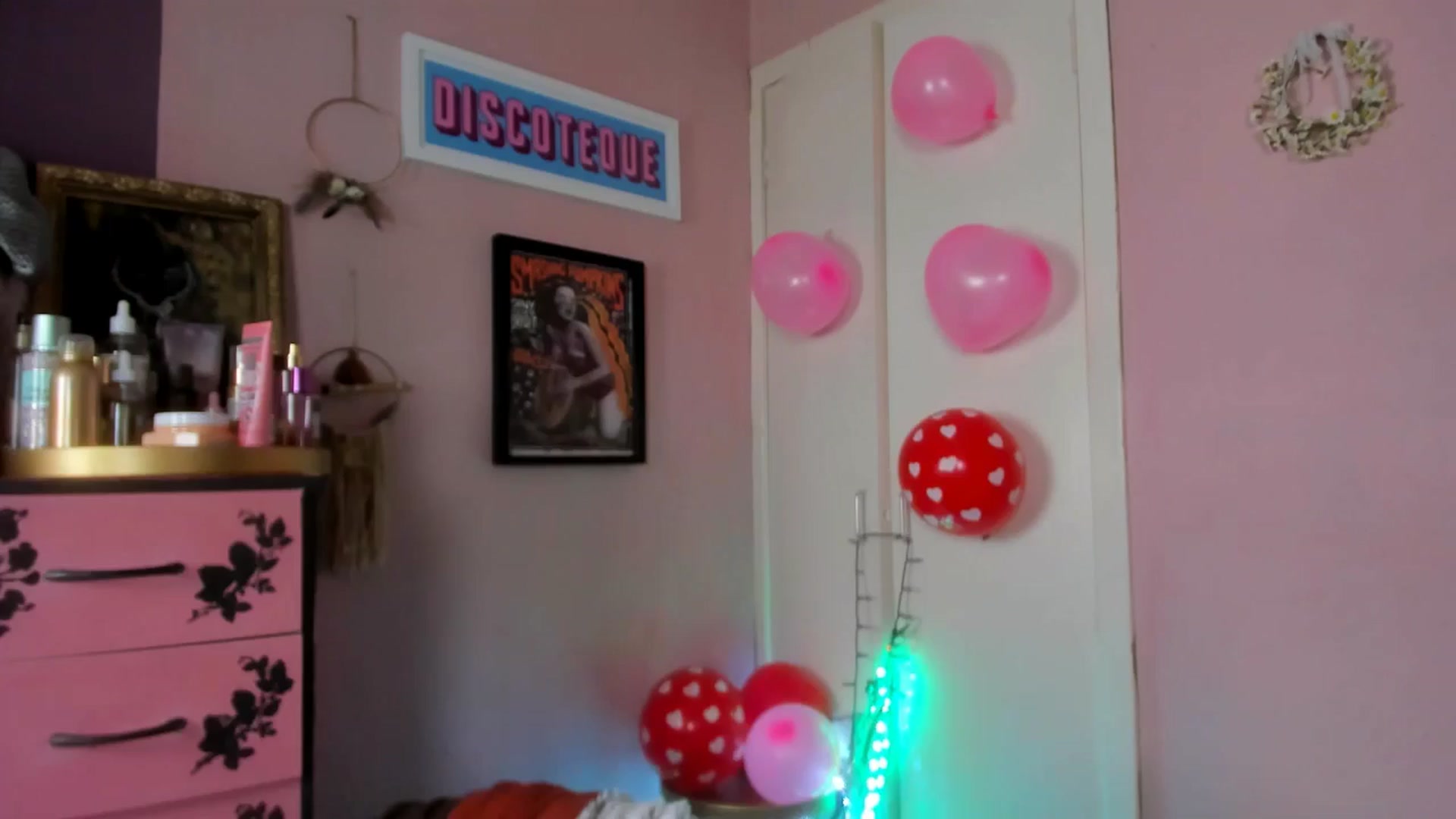 Gallery image thumbnail from MissMimiRose's myfreecams stream on, 02/25/2025, 21:55 image 20 of 20
