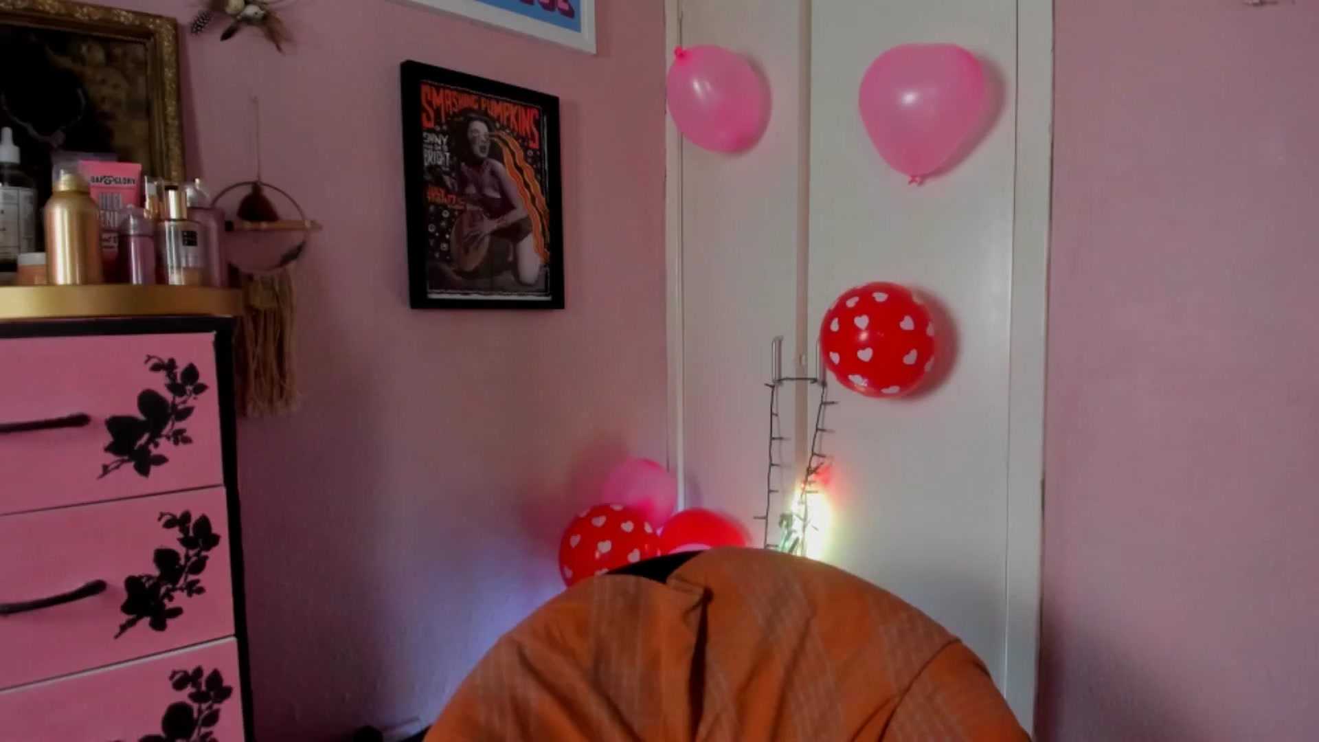 Gallery image thumbnail from MissMimiRose's myfreecams stream on, 03/14/2025, 21:30 image 5 of 20