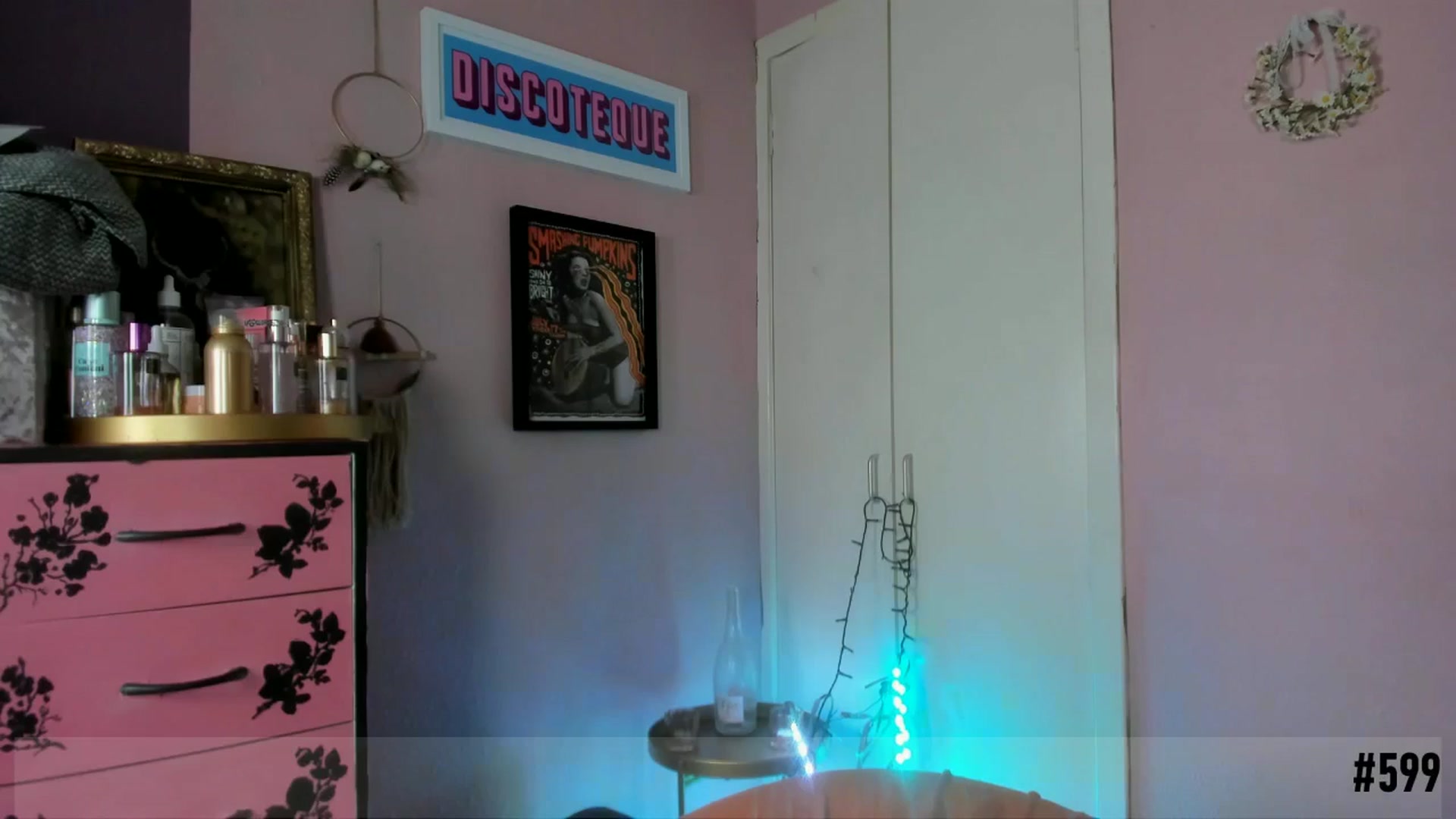 Gallery image thumbnail from MissMimiRose's myfreecams stream on, 03/20/2025, 22:12 image 9 of 20