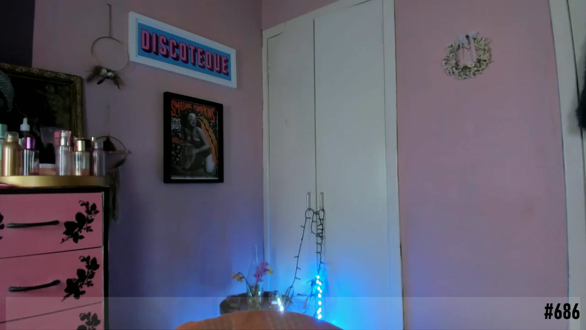 Gallery image thumbnail from MissMimiRose's myfreecams stream on, 03/27/2025, 23:23 image 19 of 20