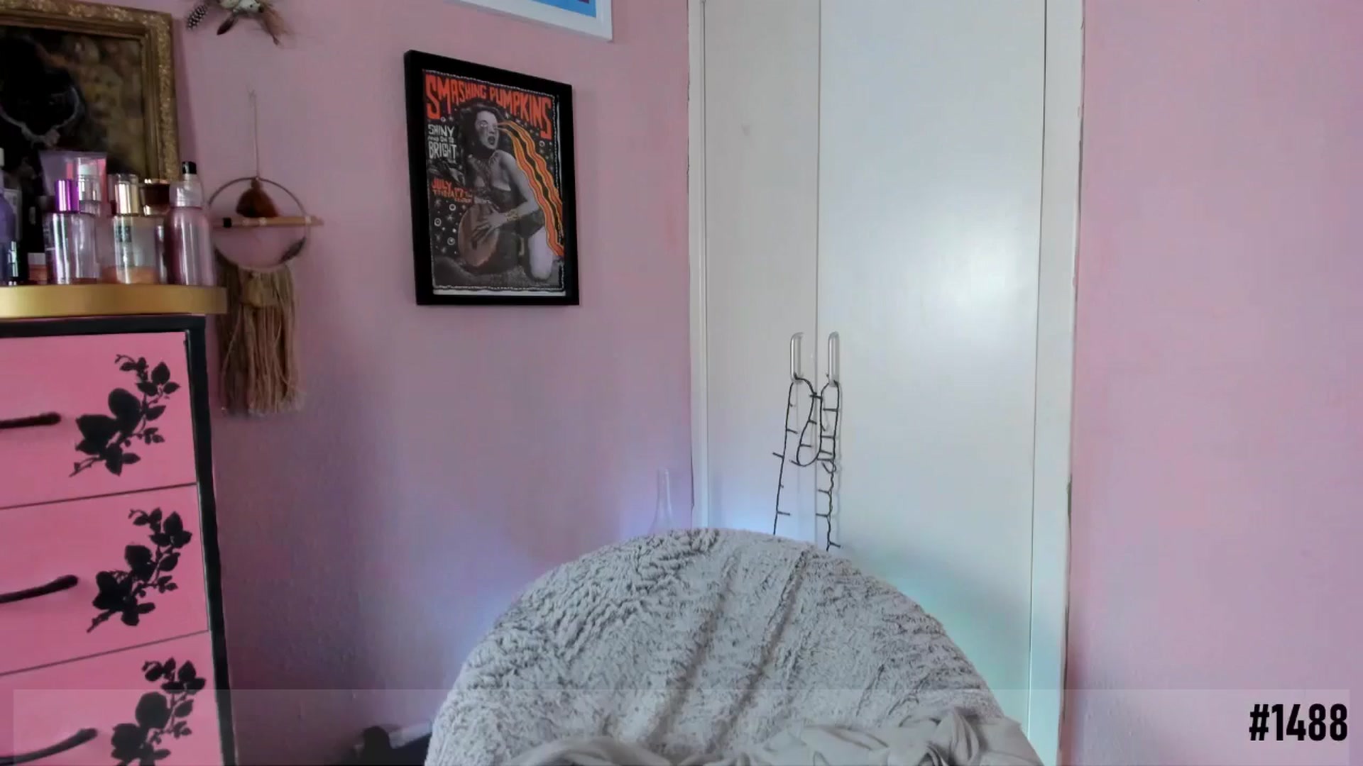 Gallery image thumbnail from MissMimiRose's myfreecams stream on, 04/15/2025, 21:01 image 3 of 20