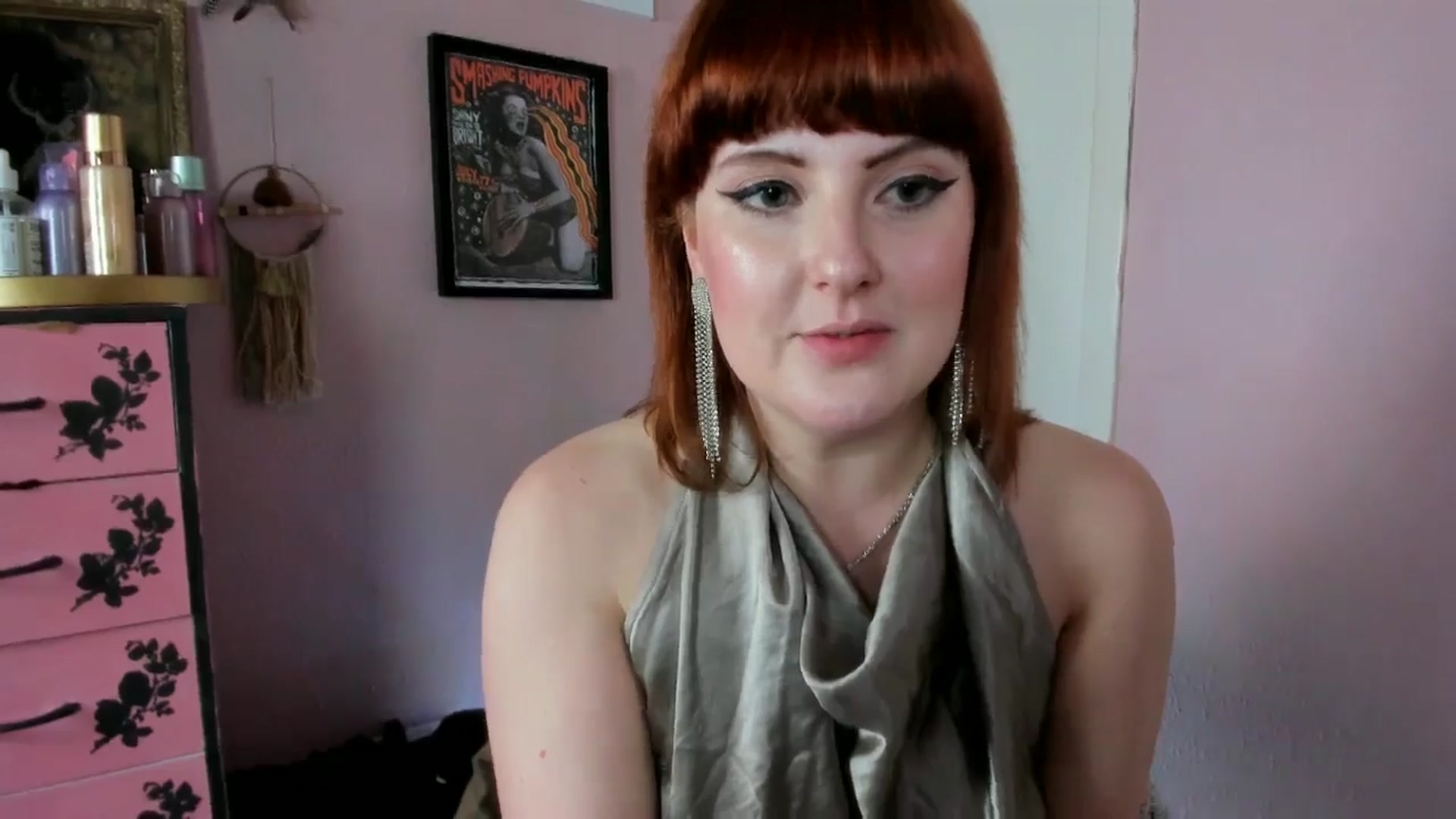 Gallery image thumbnail from MissMimiRose's myfreecams stream on, 05/06/2025, 21:23 image 20 of 20