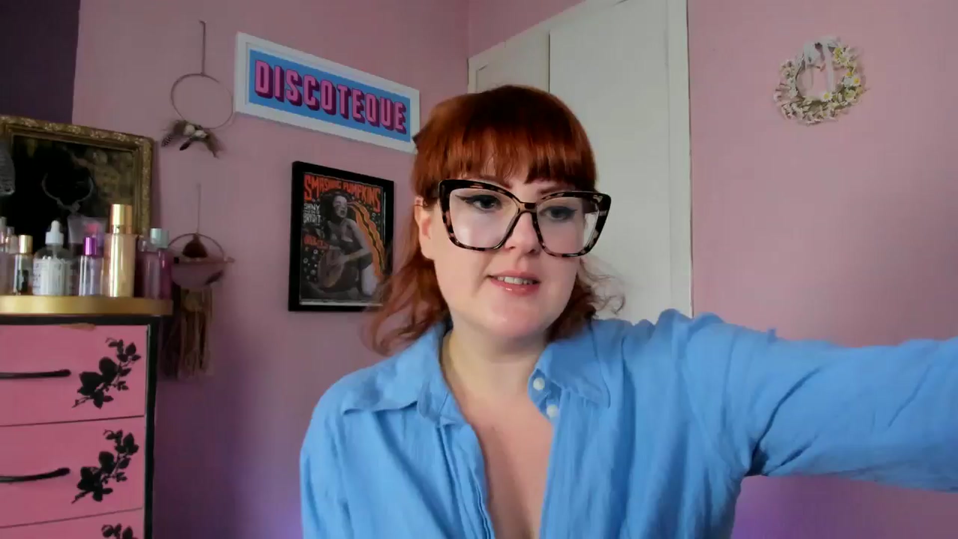 Gallery image thumbnail from MissMimiRose's myfreecams stream on, 05/09/2025, 21:03 image 1 of 20