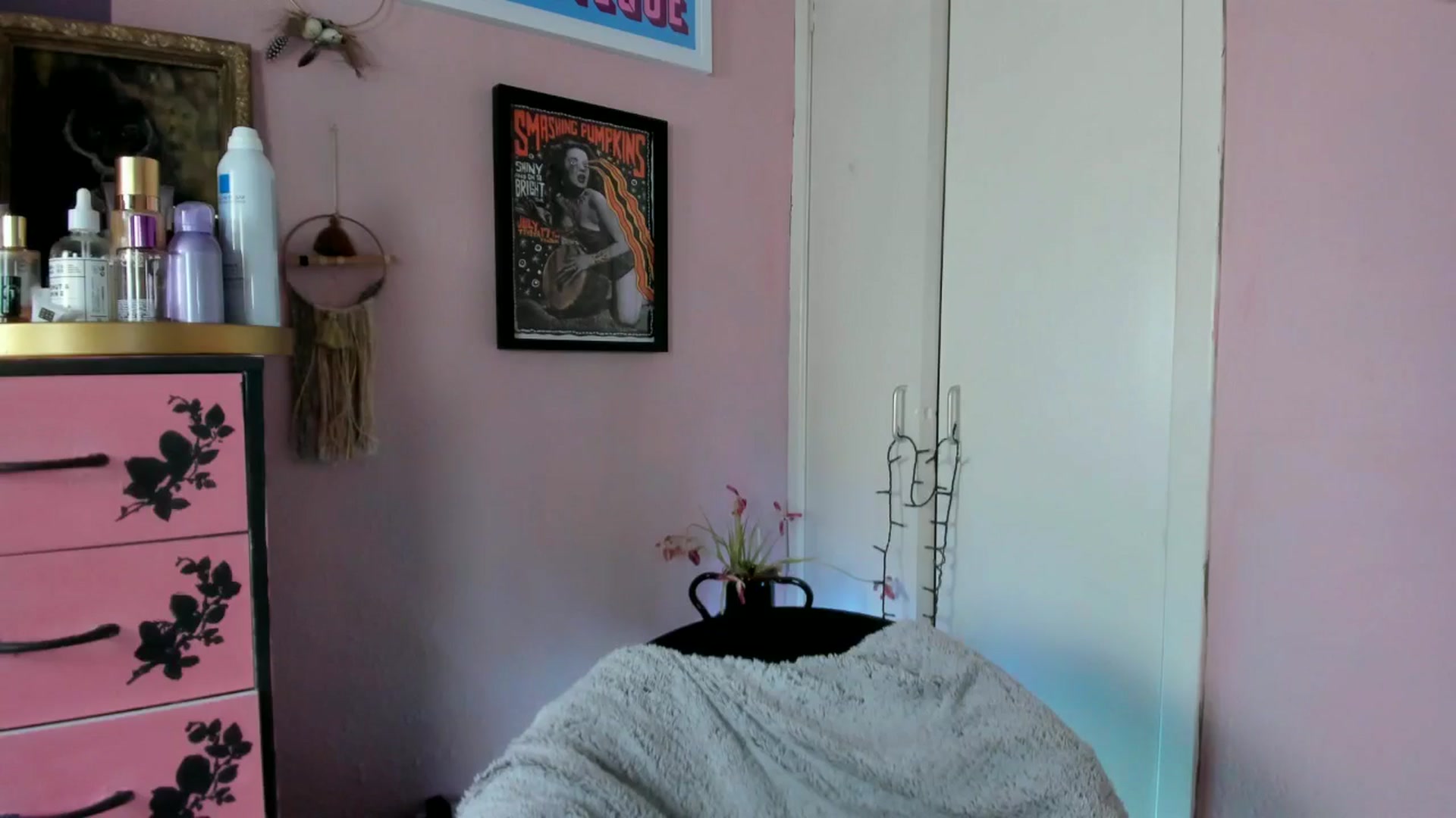 Gallery image thumbnail from MissMimiRose's myfreecams stream on, 05/24/2025, 13:49 image 2 of 20