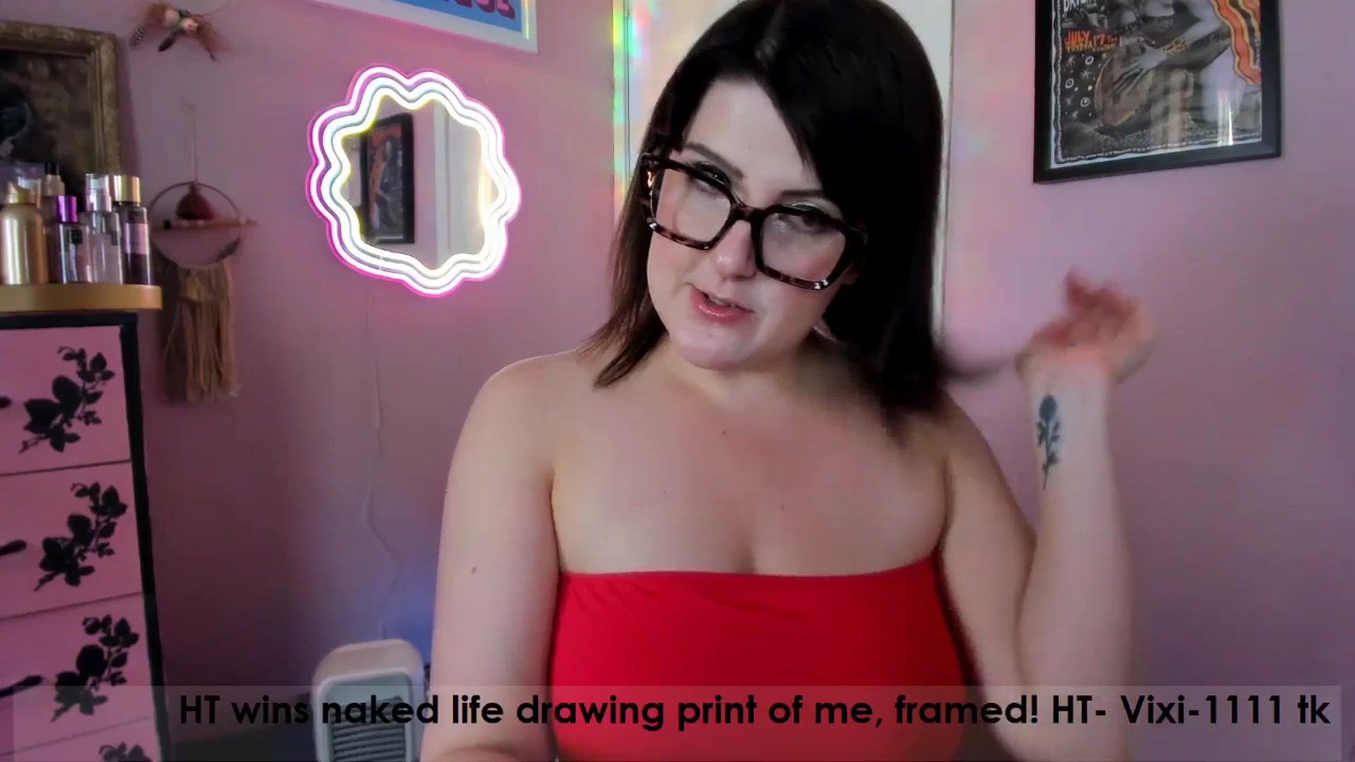 Gallery image thumbnail from MissMimiRose's myfreecams stream on, 07/02/2025, 21:05 image 7 of 20